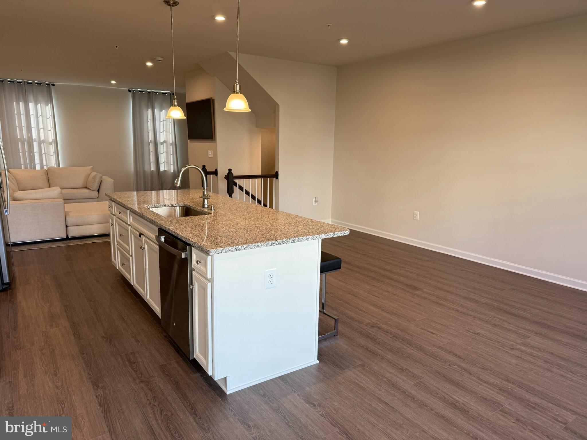 PARKSIDE - Residential Lease