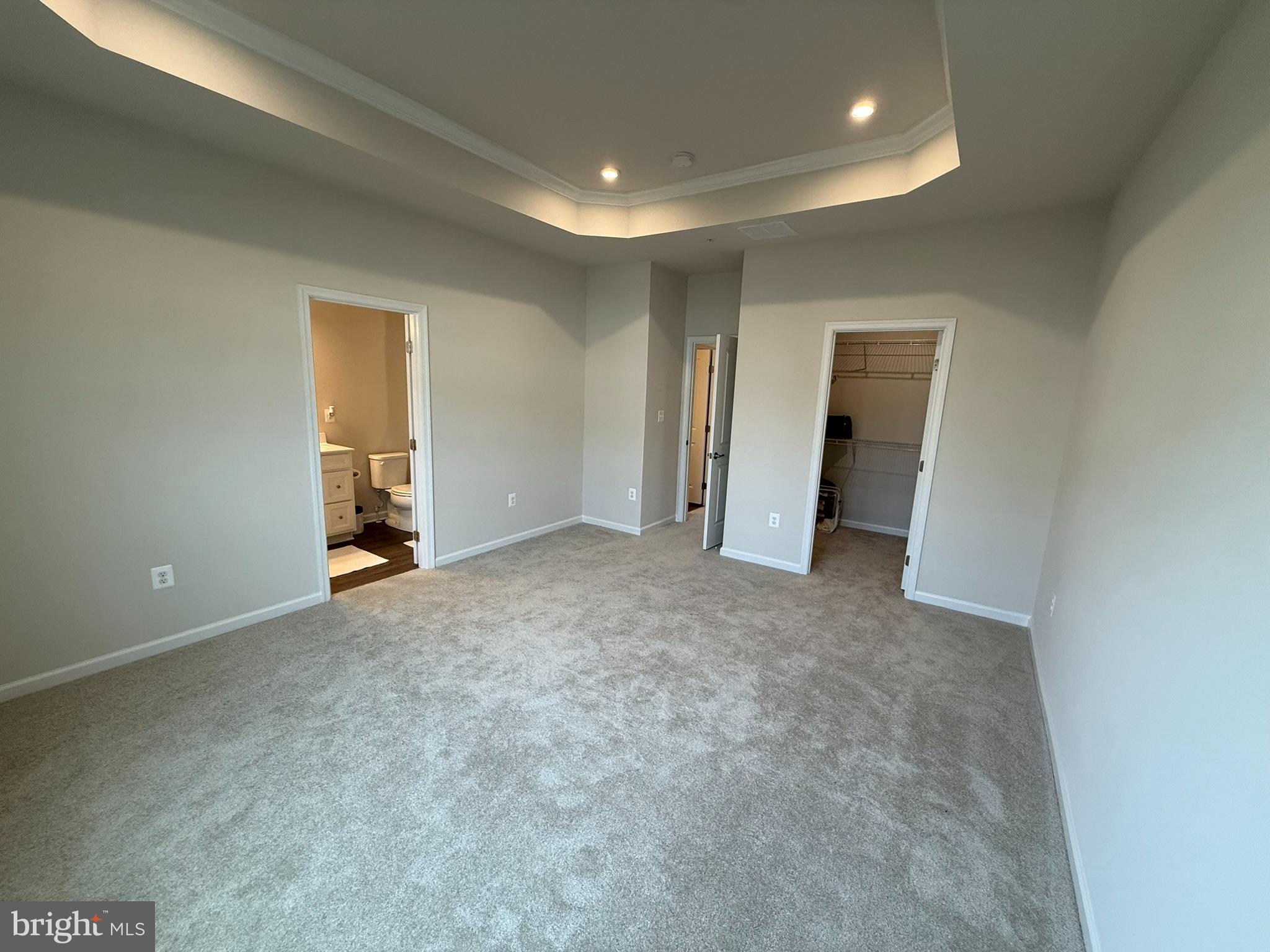 PARKSIDE - Residential Lease