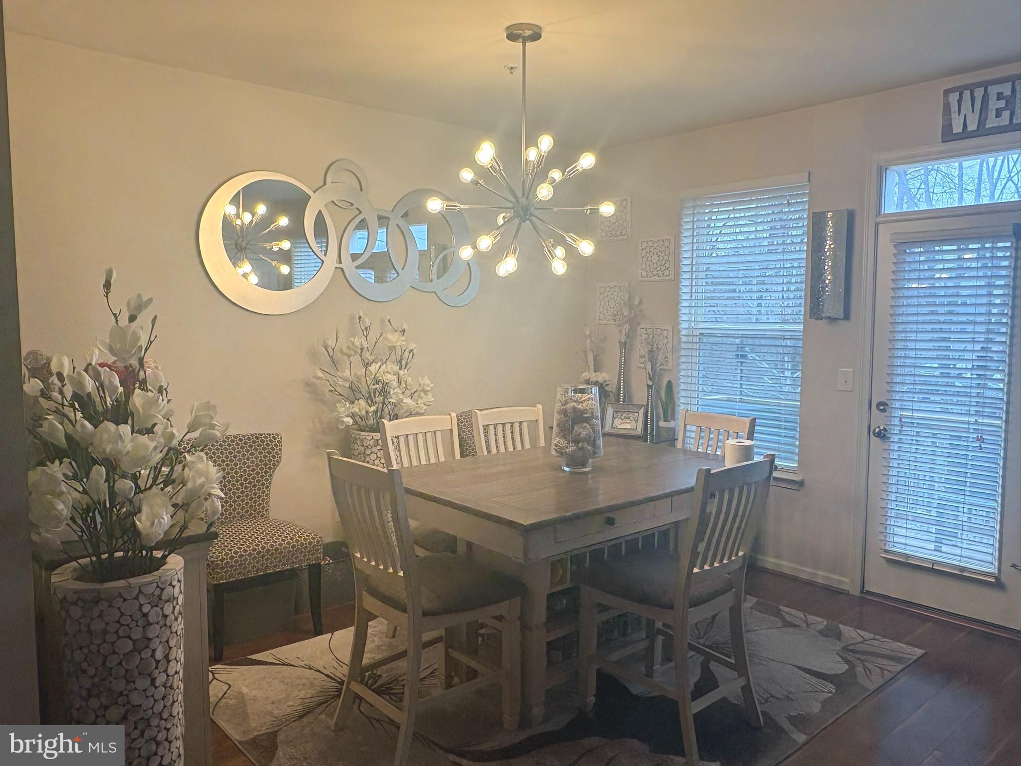 OAKVIEW VILLAGE - Residential