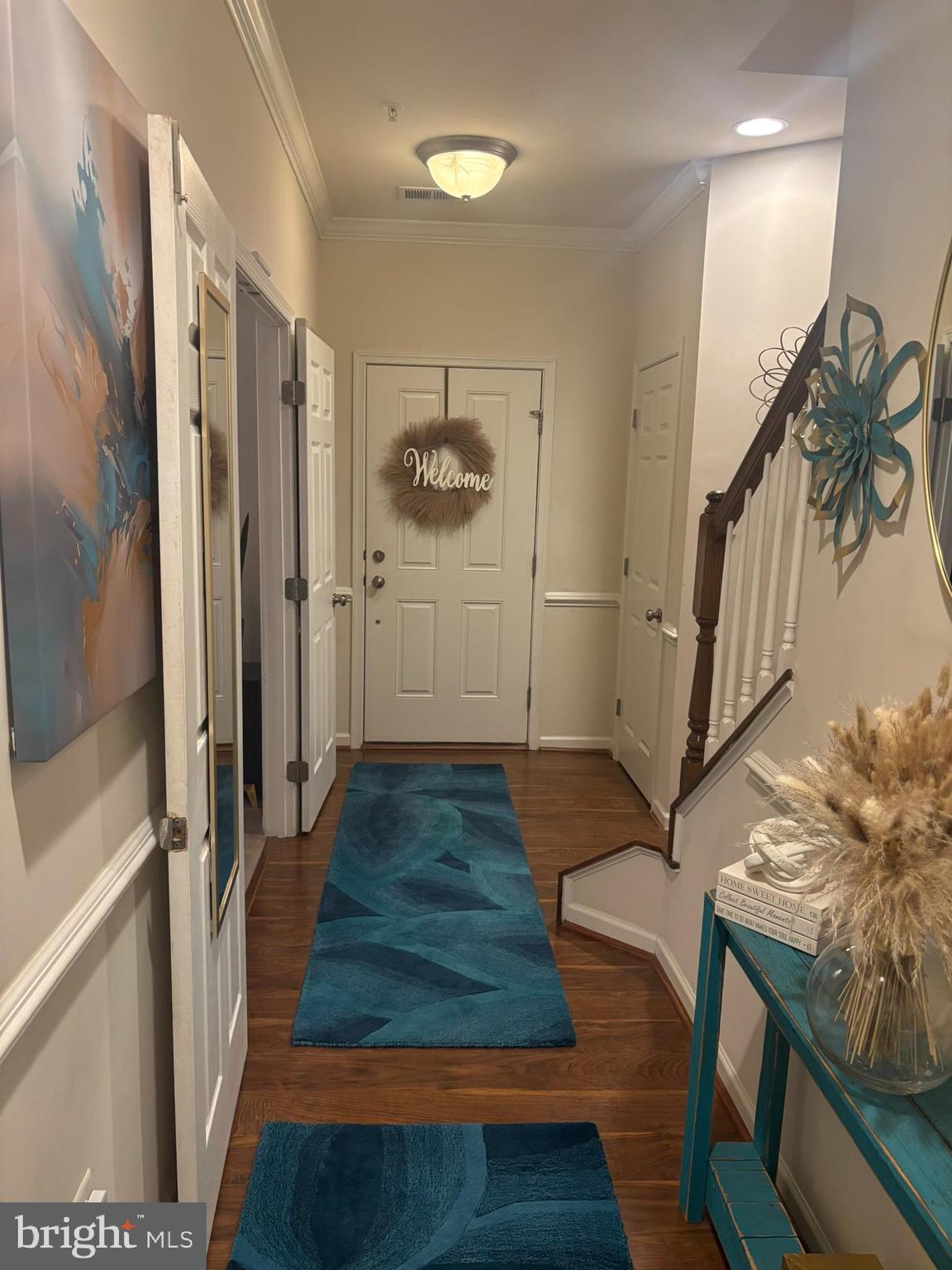 OAKVIEW VILLAGE - Residential