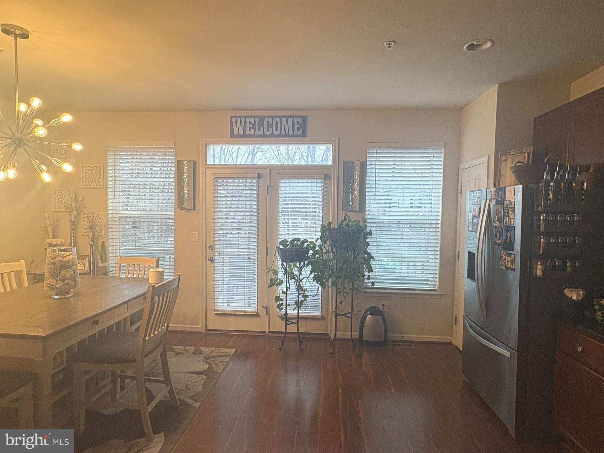 OAKVIEW VILLAGE - Residential