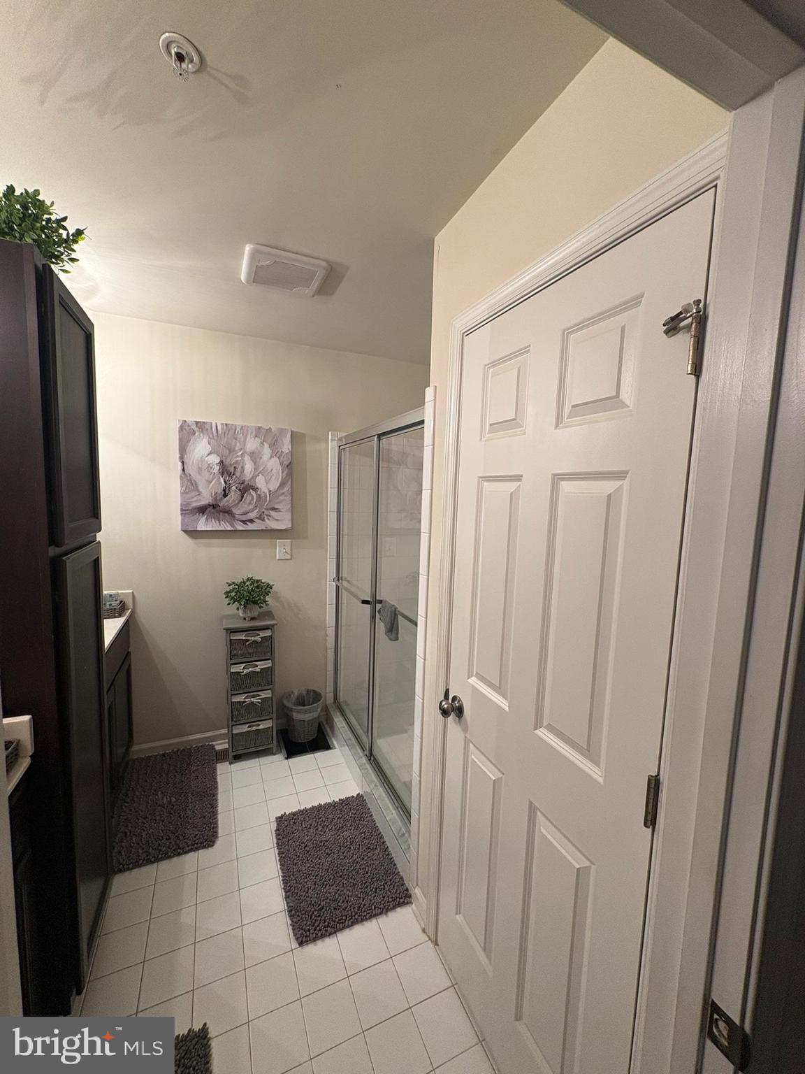 OAKVIEW VILLAGE - Residential