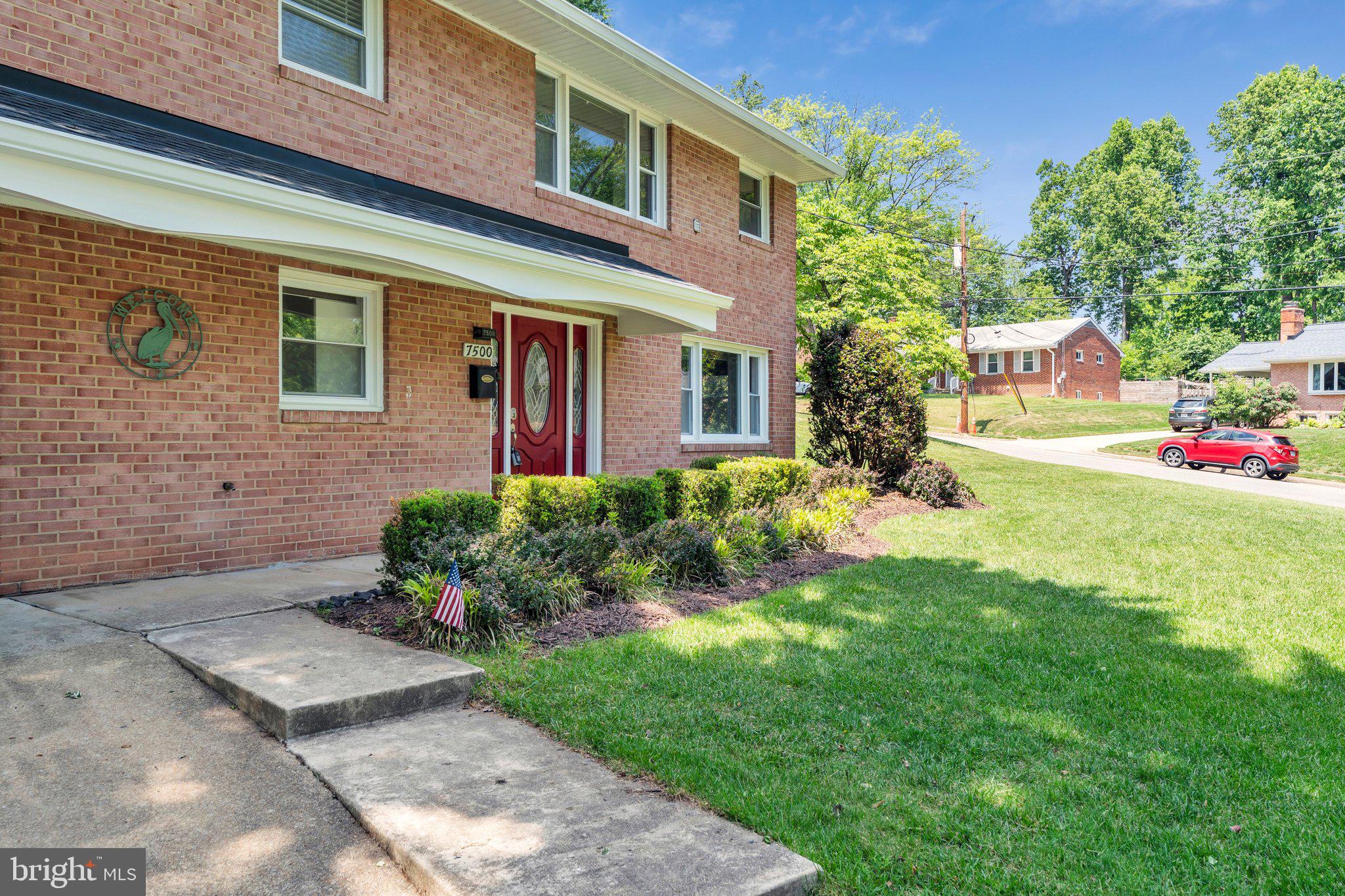 7500 LONG PINE DRIVE