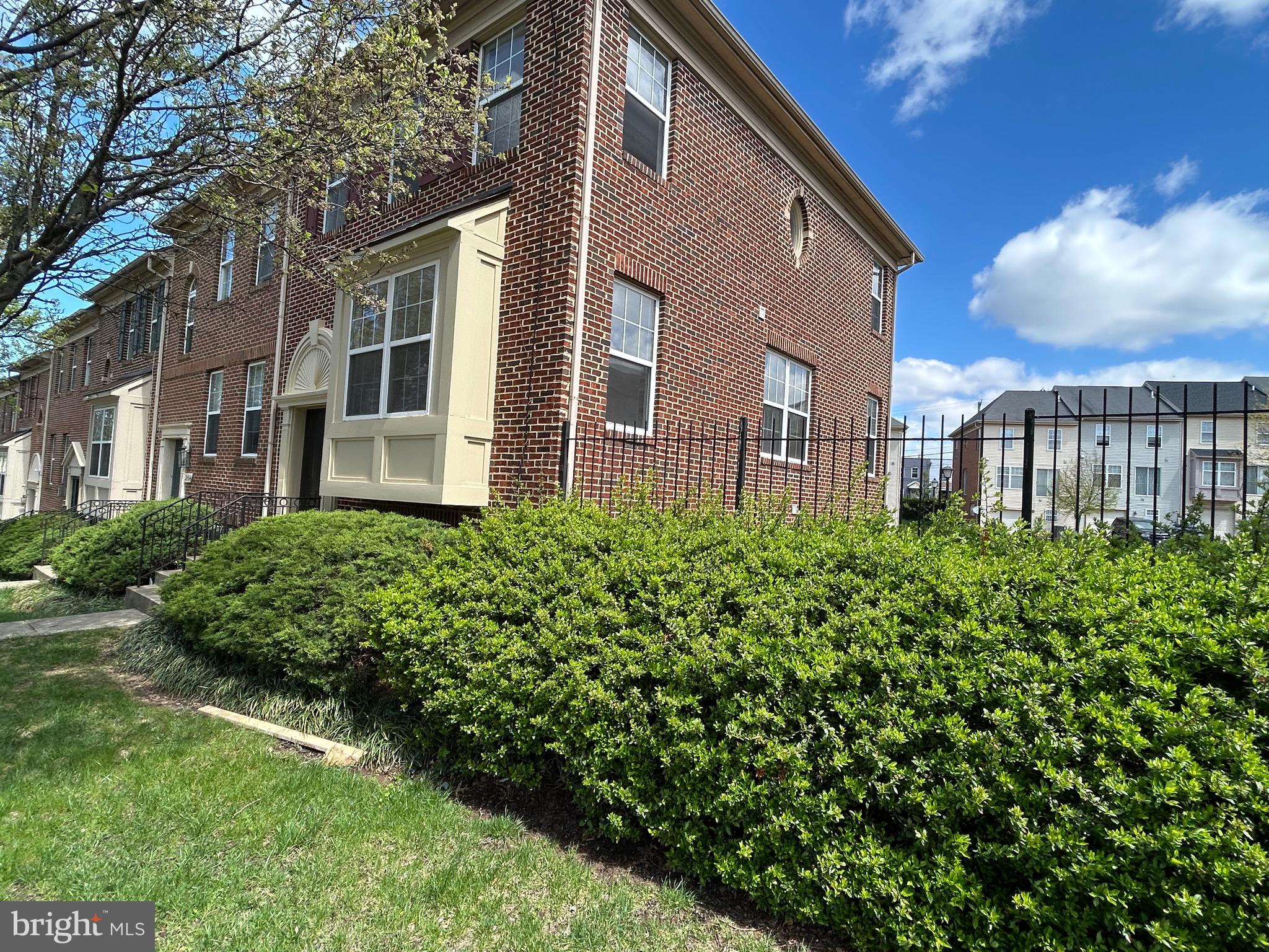 2716 STANTON ROAD SE