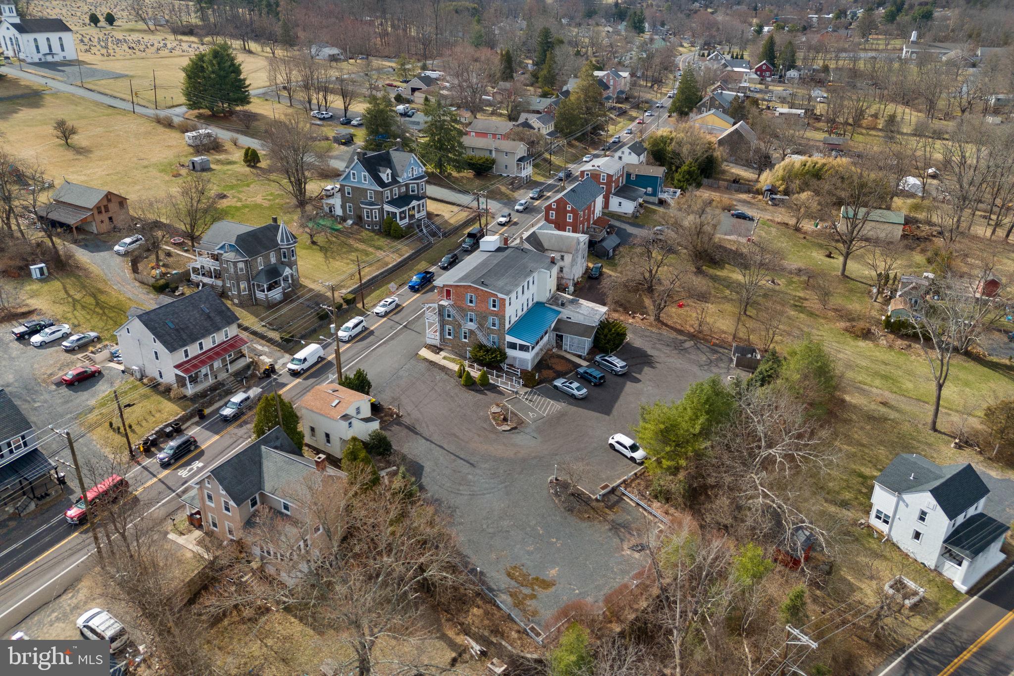 3164 MAIN STREET 3168