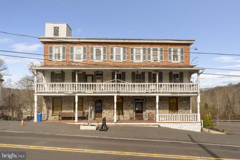3164 MAIN STREET 3168 GREEN LANE PA 18054