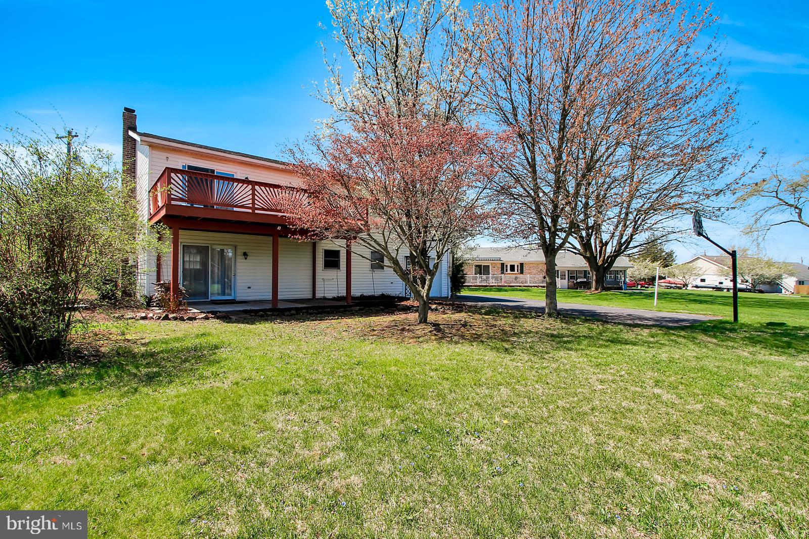 LAKE HERITAGE - Residential