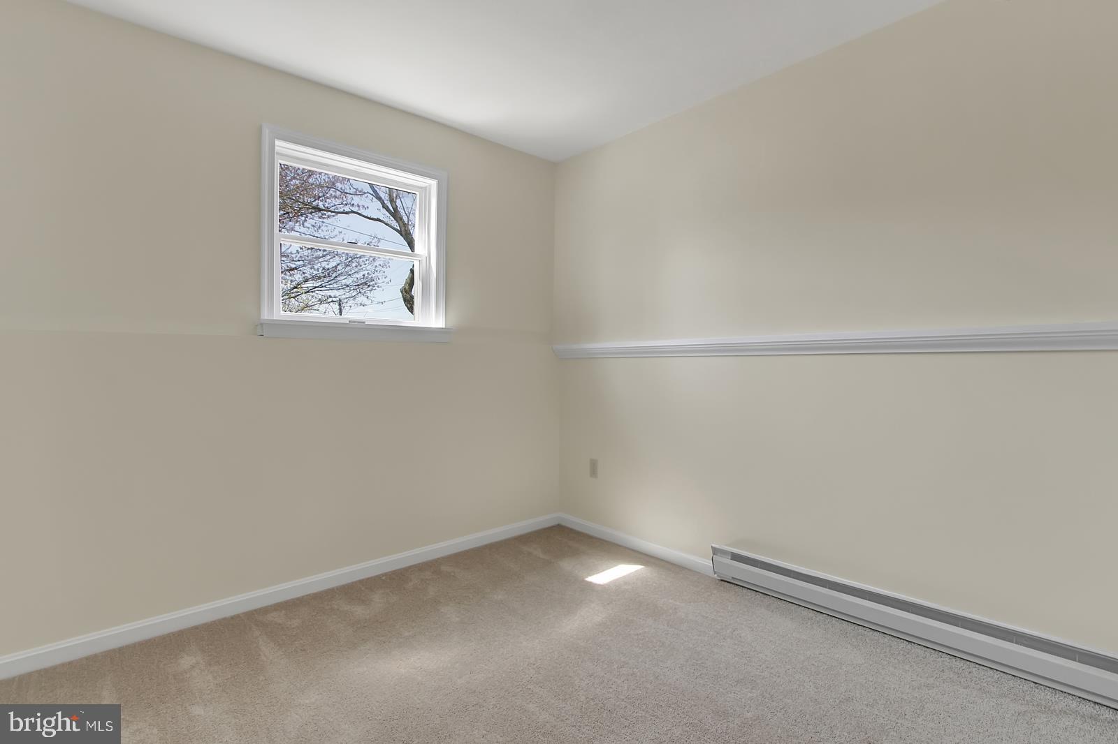 LAKE HERITAGE - Residential