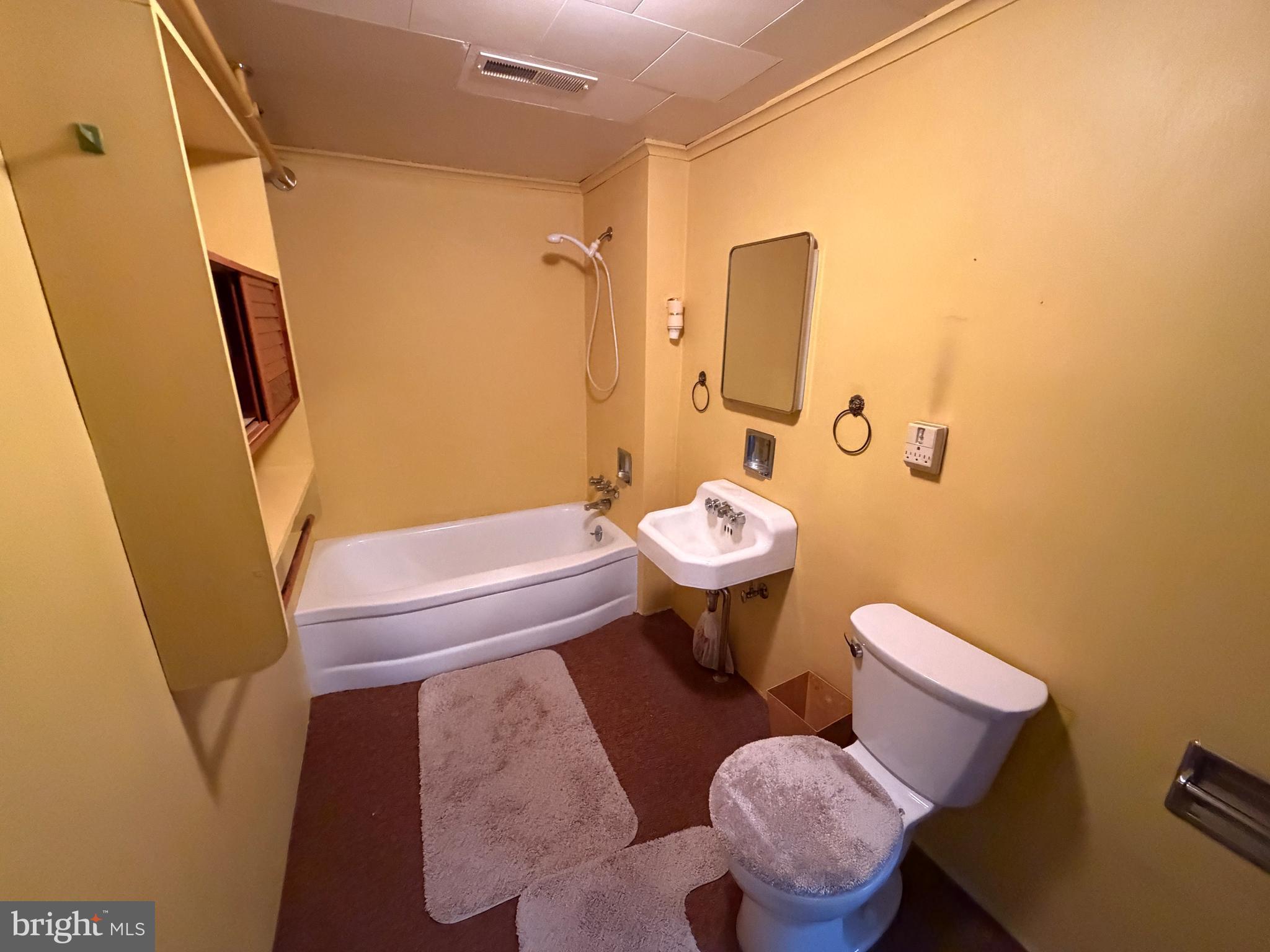 COUCHMAN'S DEVELOPMENT - Residential