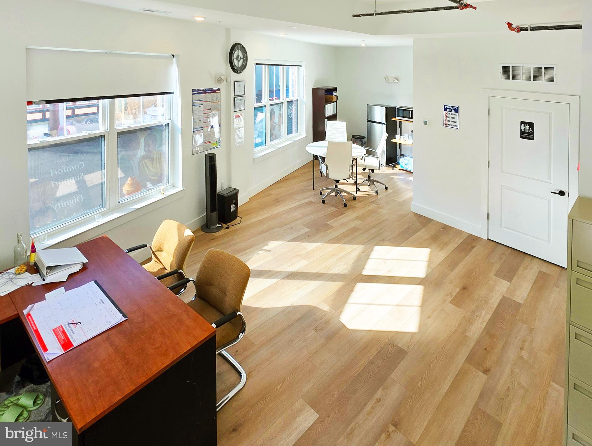 GERMANTOWN - Commercial Lease