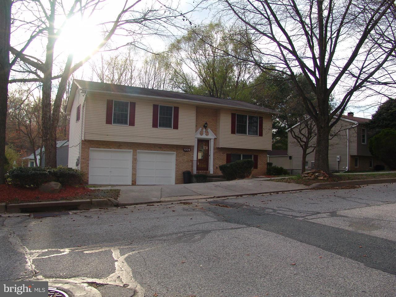 BRADFORD VILLAGE - Residential