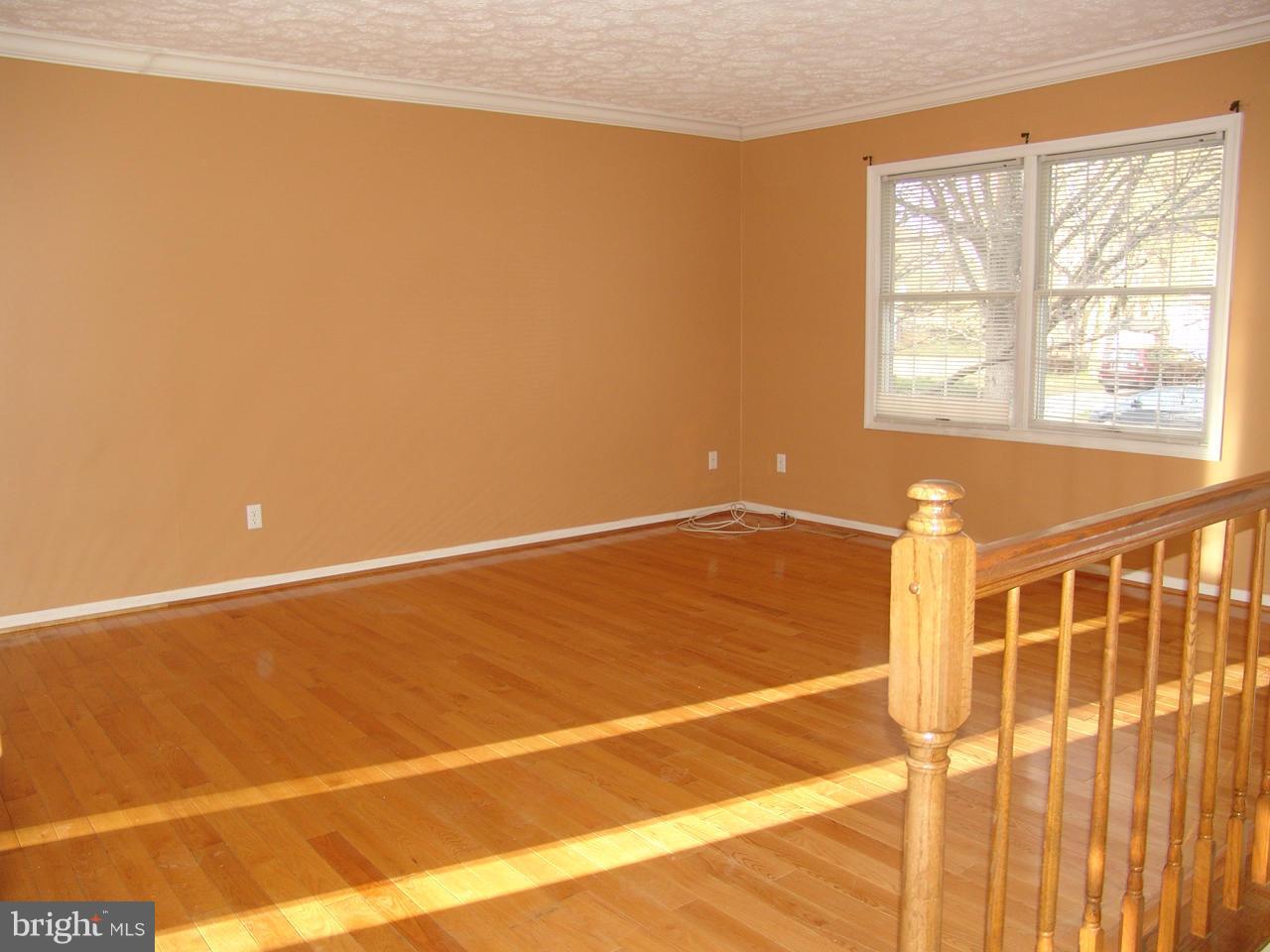 BRADFORD VILLAGE - Residential