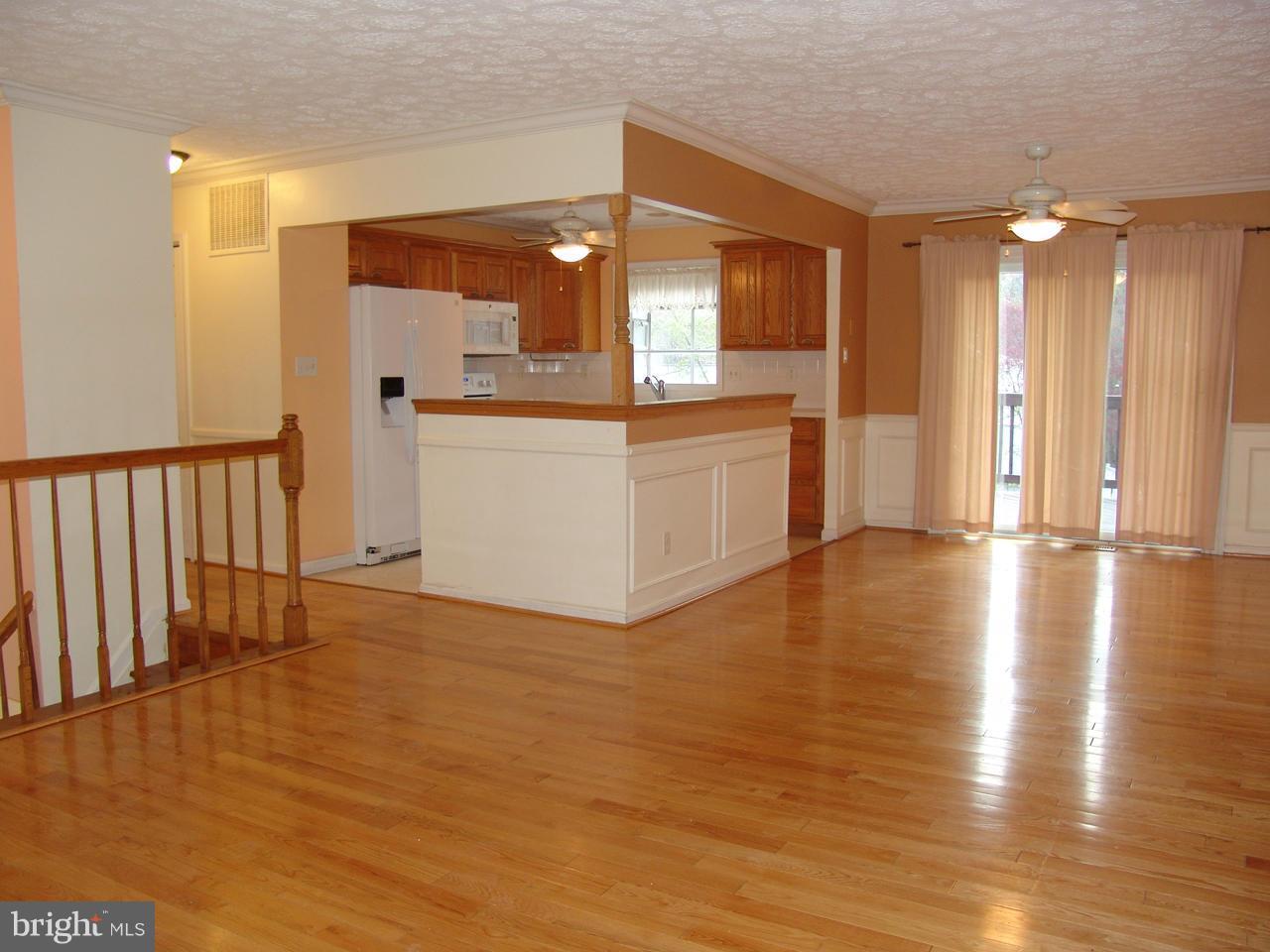 BRADFORD VILLAGE - Residential