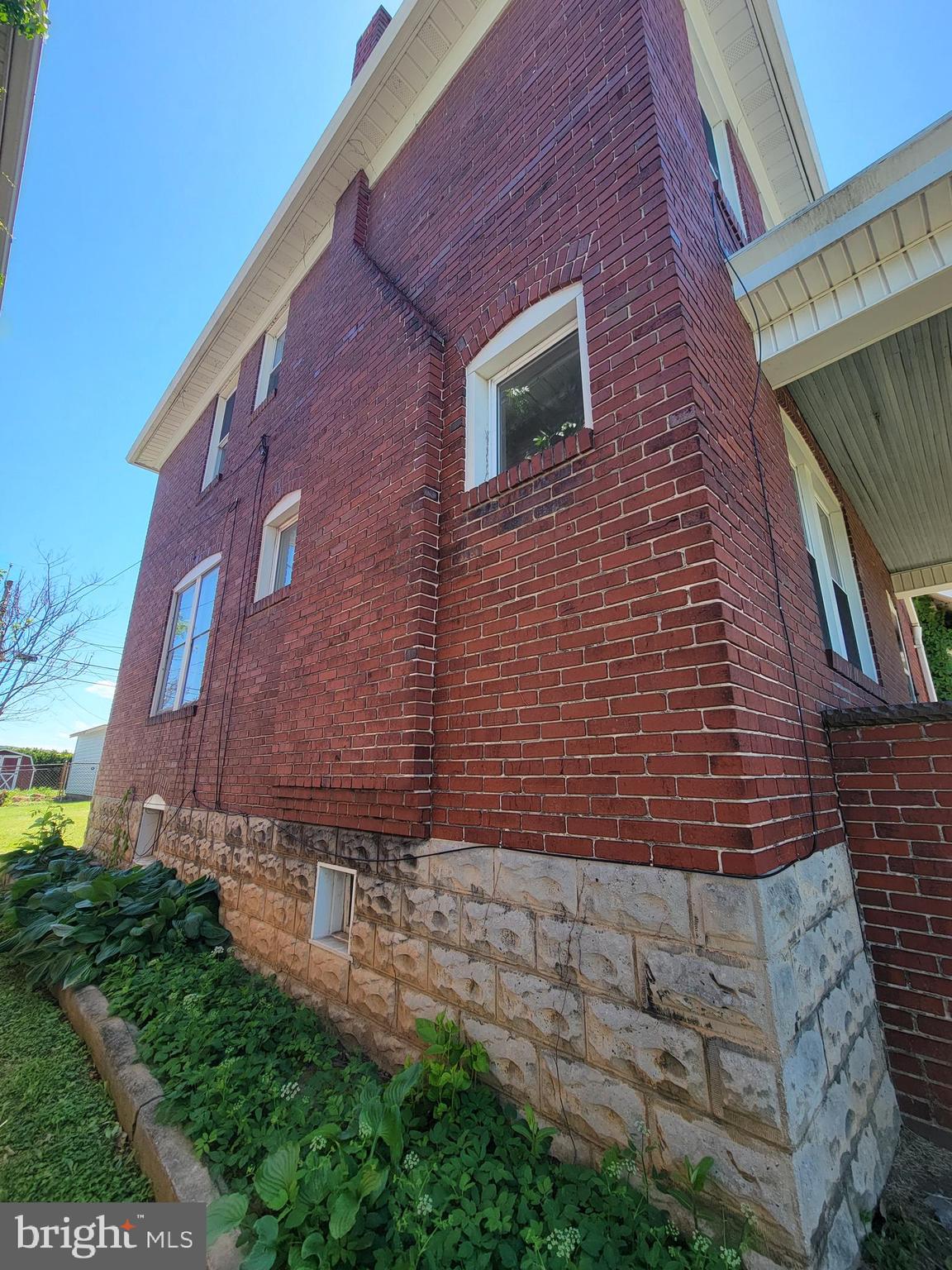 JOHNSON HEIGHTS - Residential