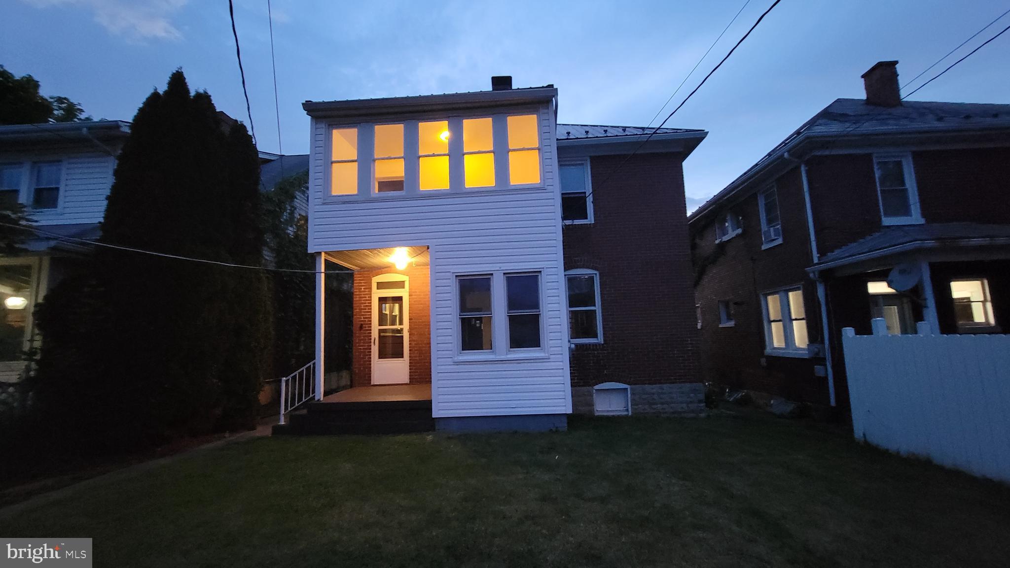 JOHNSON HEIGHTS - Residential