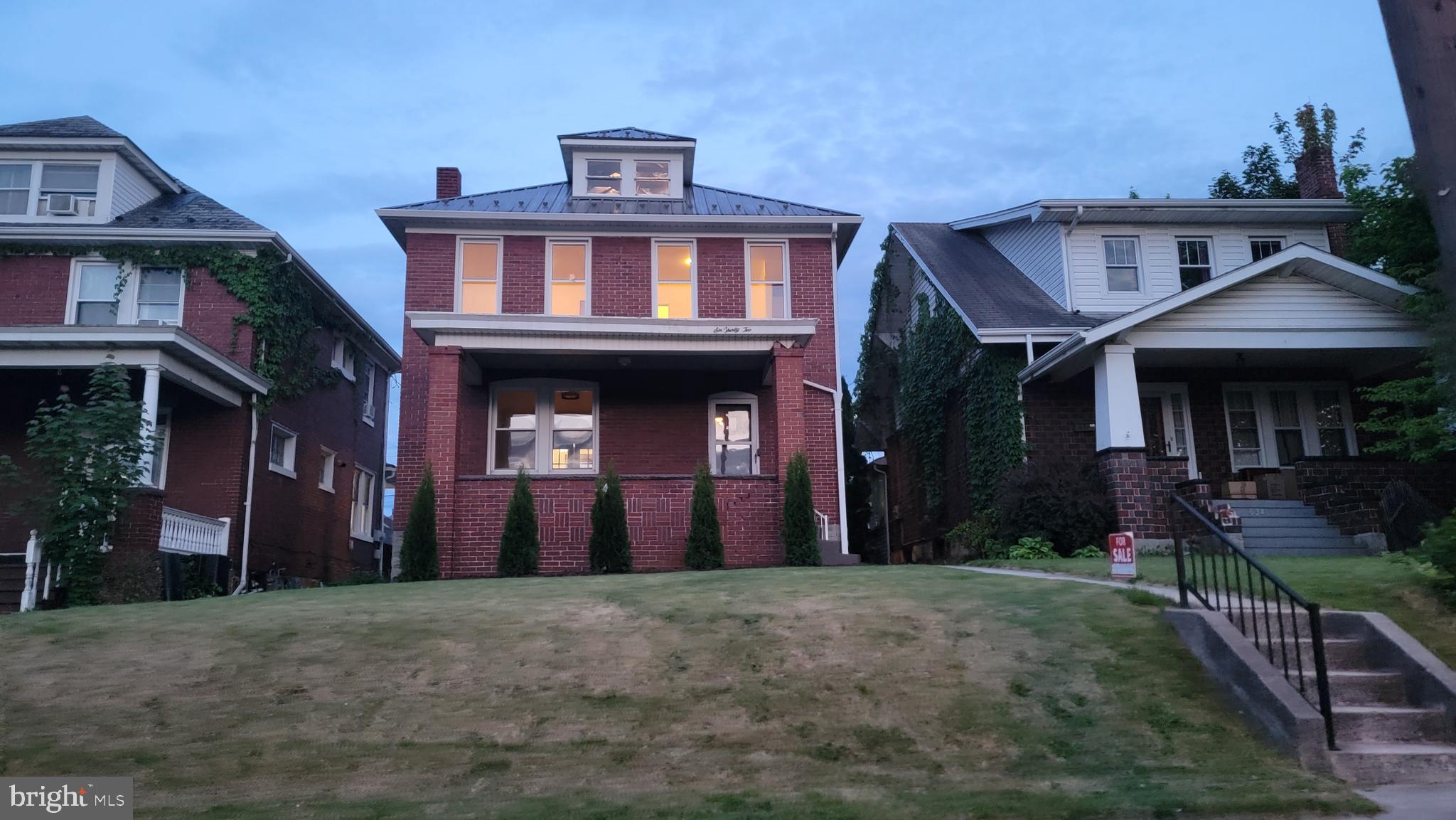 JOHNSON HEIGHTS - Residential