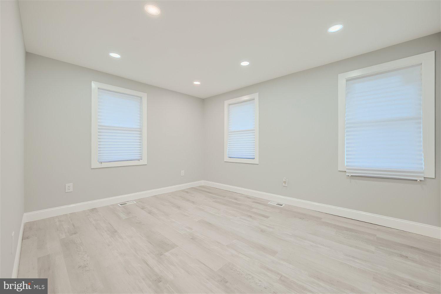 GROVE PARK - Residential