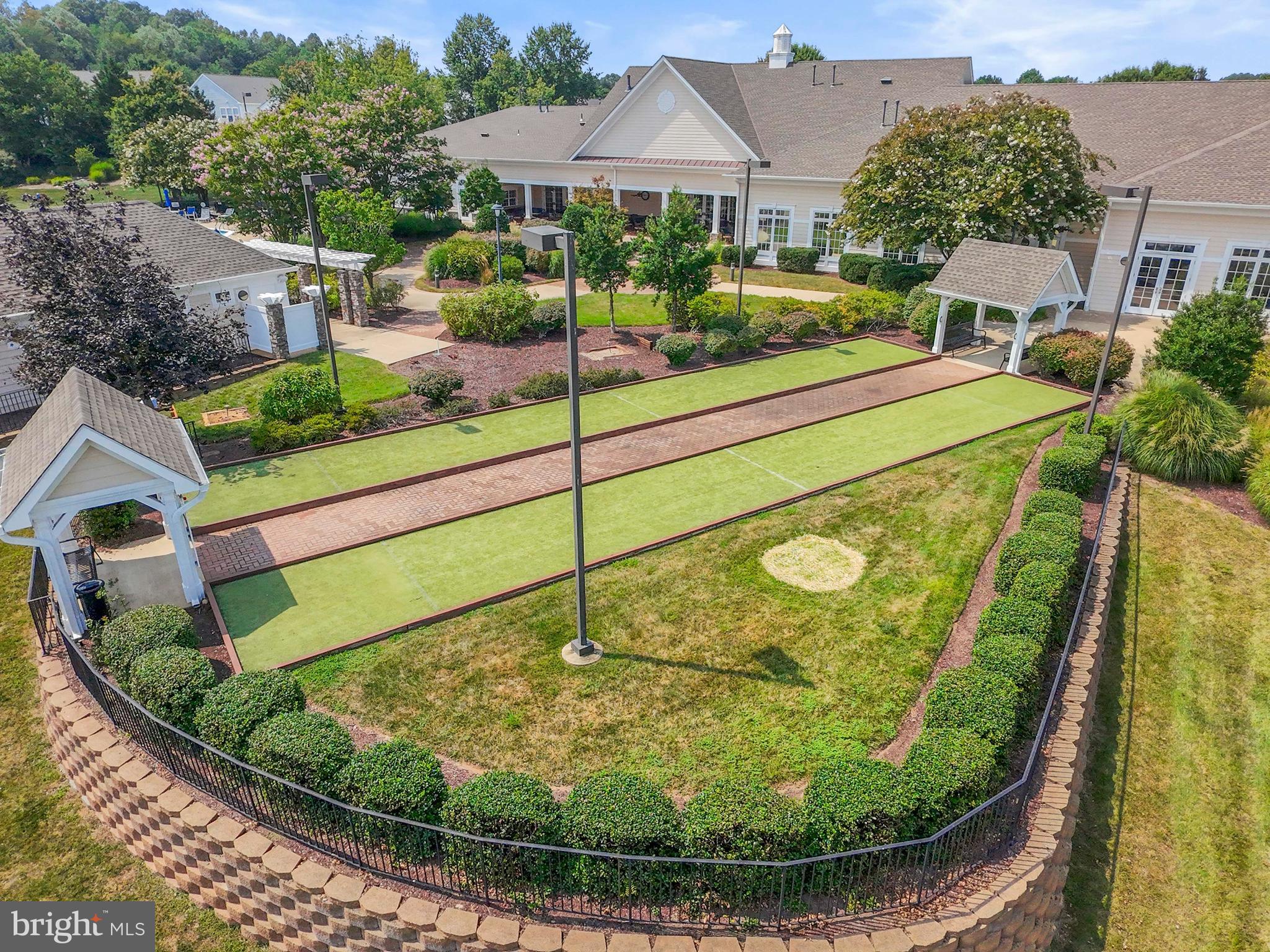 FALLS RUN - Residential