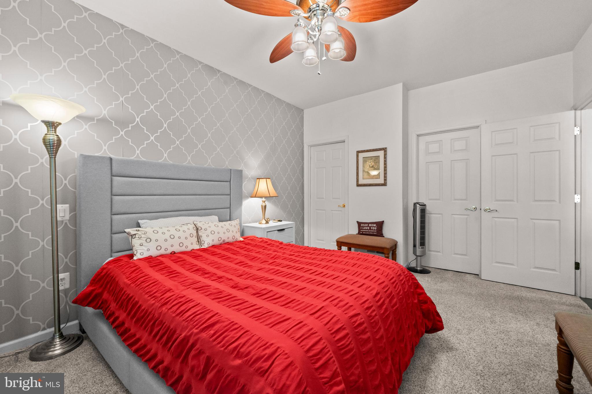 FALLS RUN - Residential