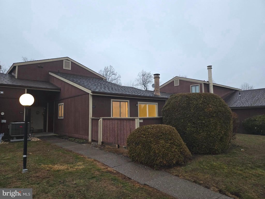 Photo of 821 Lee Lane, ENOLA, PA 17025 (MLS # PACB2050892)