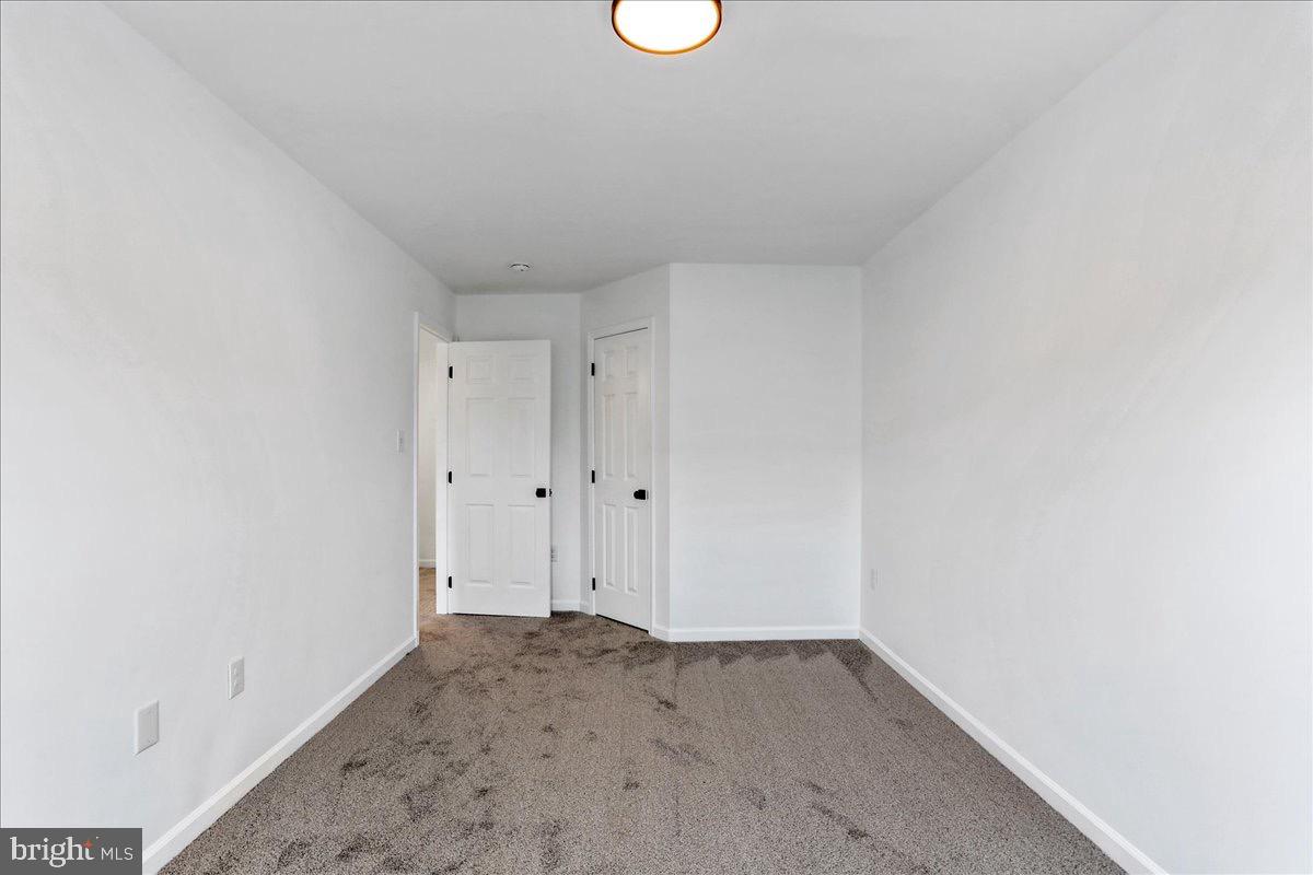 THE TOWNES OF RIDGEWAY - Residential