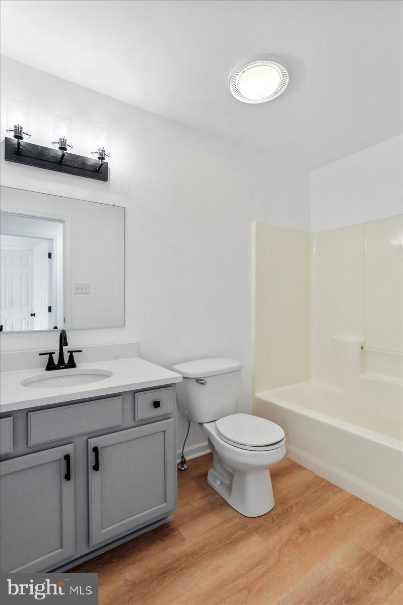 THE TOWNES OF RIDGEWAY - Residential