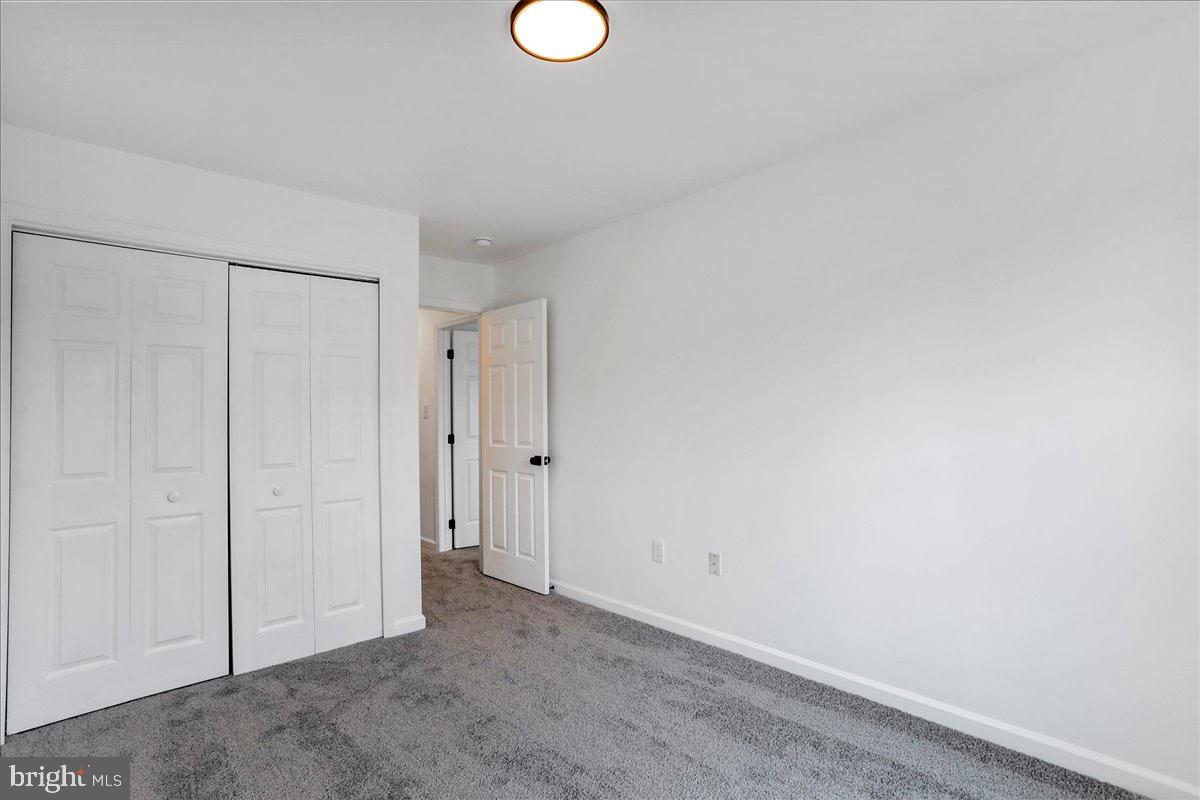 THE TOWNES OF RIDGEWAY - Residential