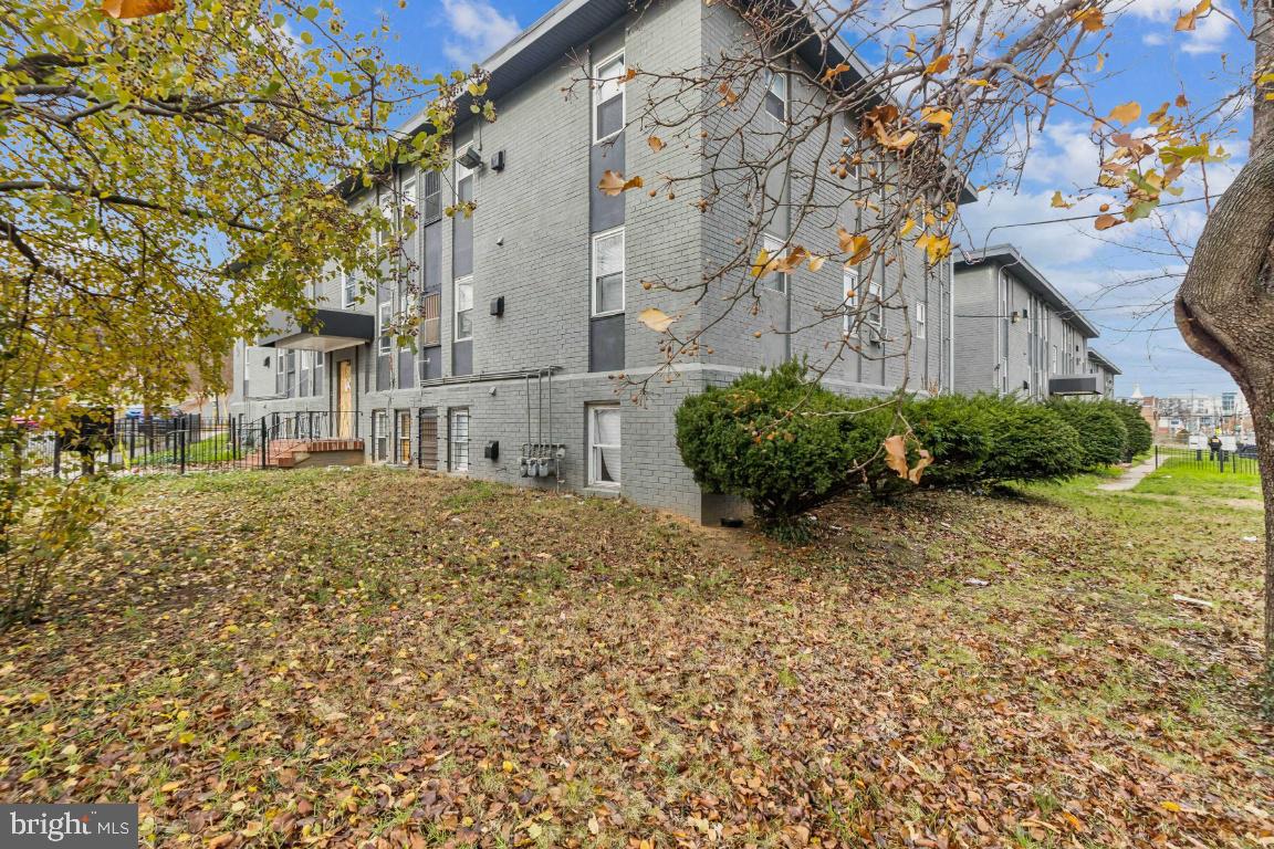 FORT DUPONT PARK - Commercial Sale