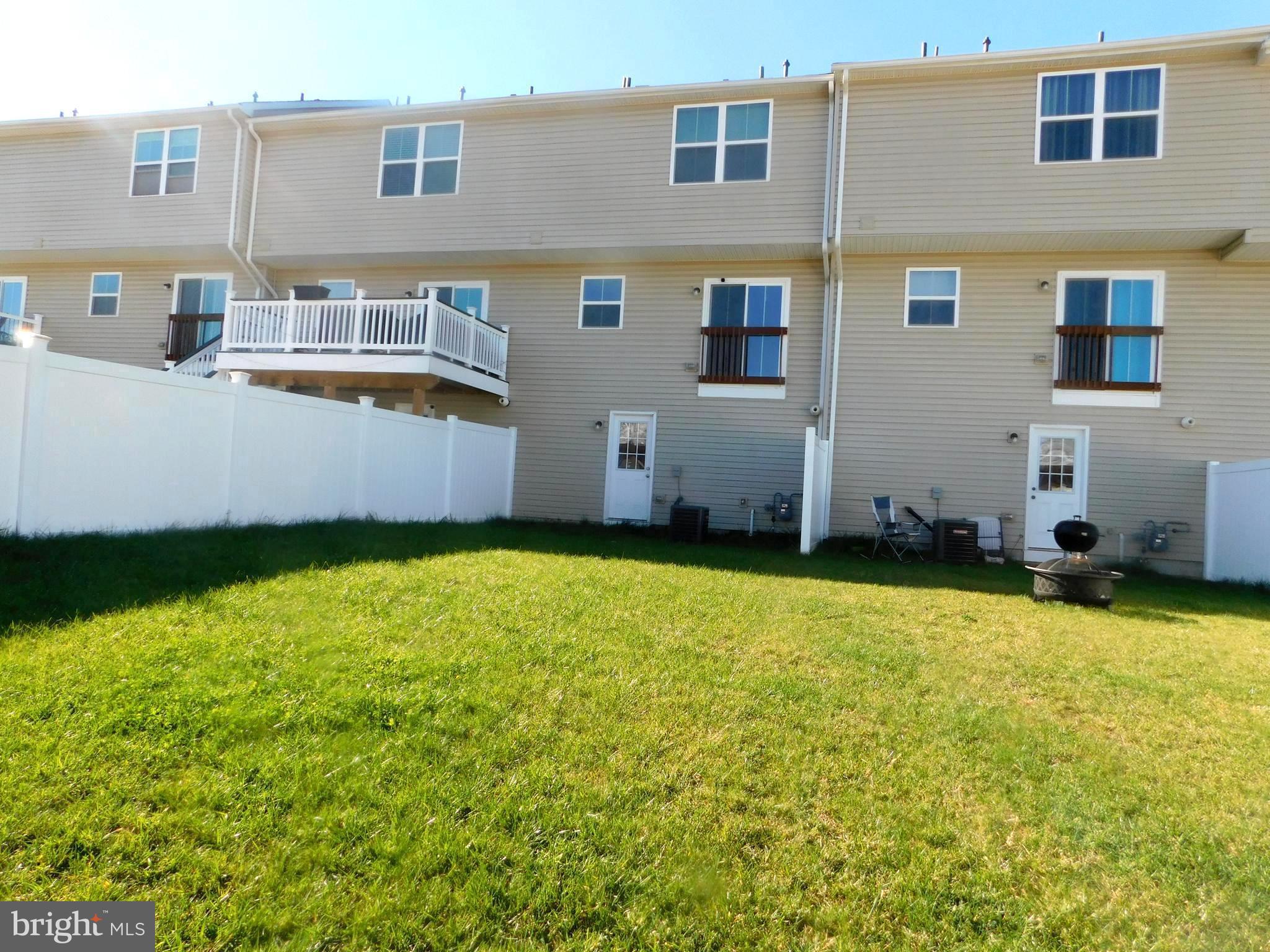 THE LAKES AT MARTINSBURG - Residential