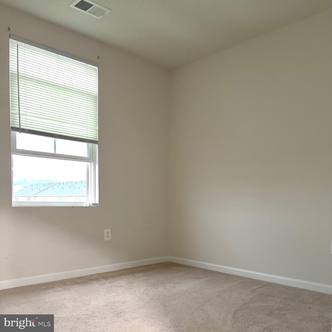 THE LAKES AT MARTINSBURG - Residential