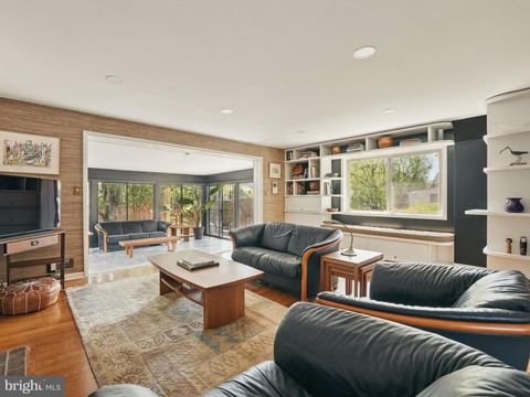 Photo of 8003 16th Street NW, WASHINGTON, DC 20012 (MLS # DCDC2222098)