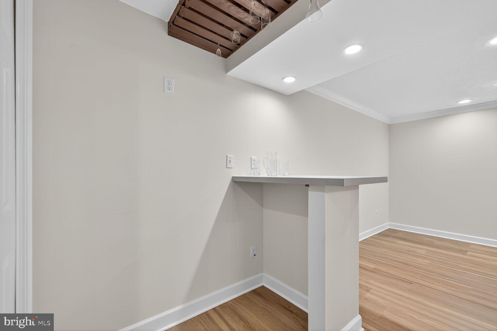 ROCK CREEK PALISADES - Residential