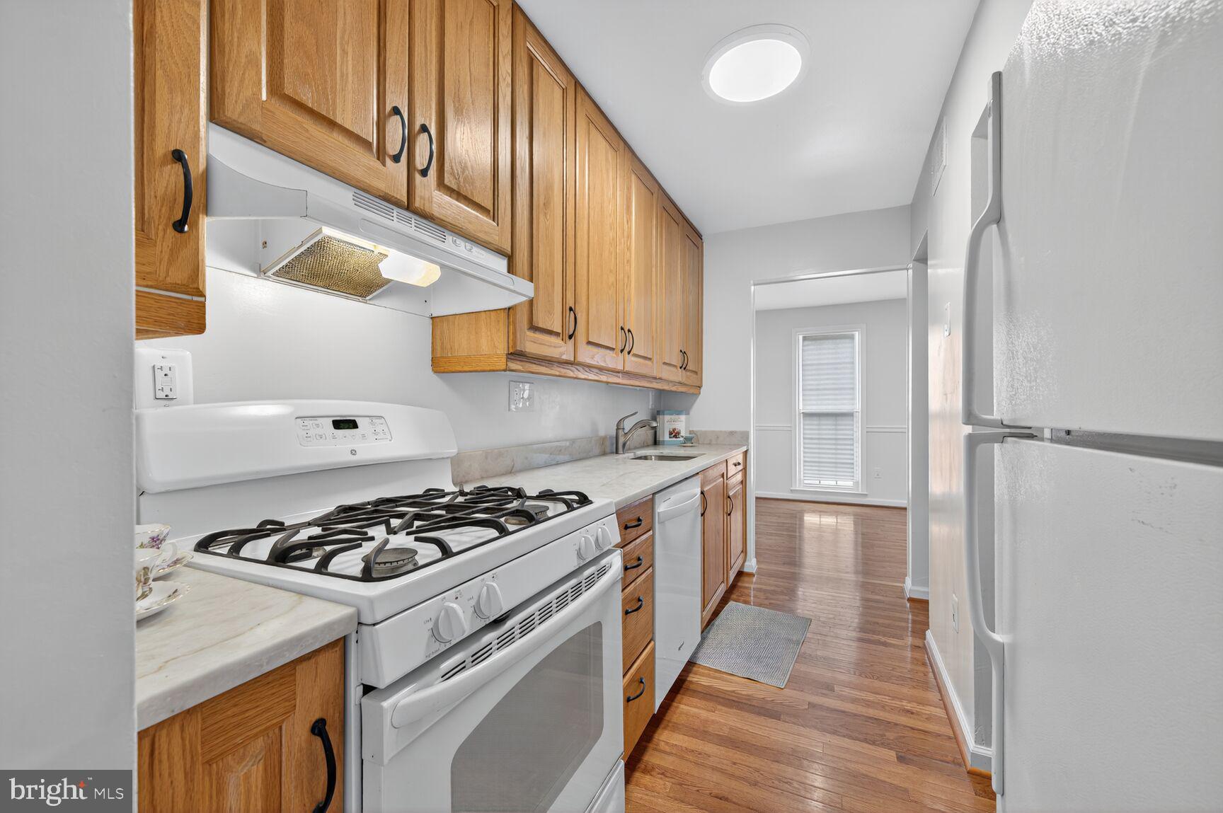 ROCK CREEK PALISADES - Residential