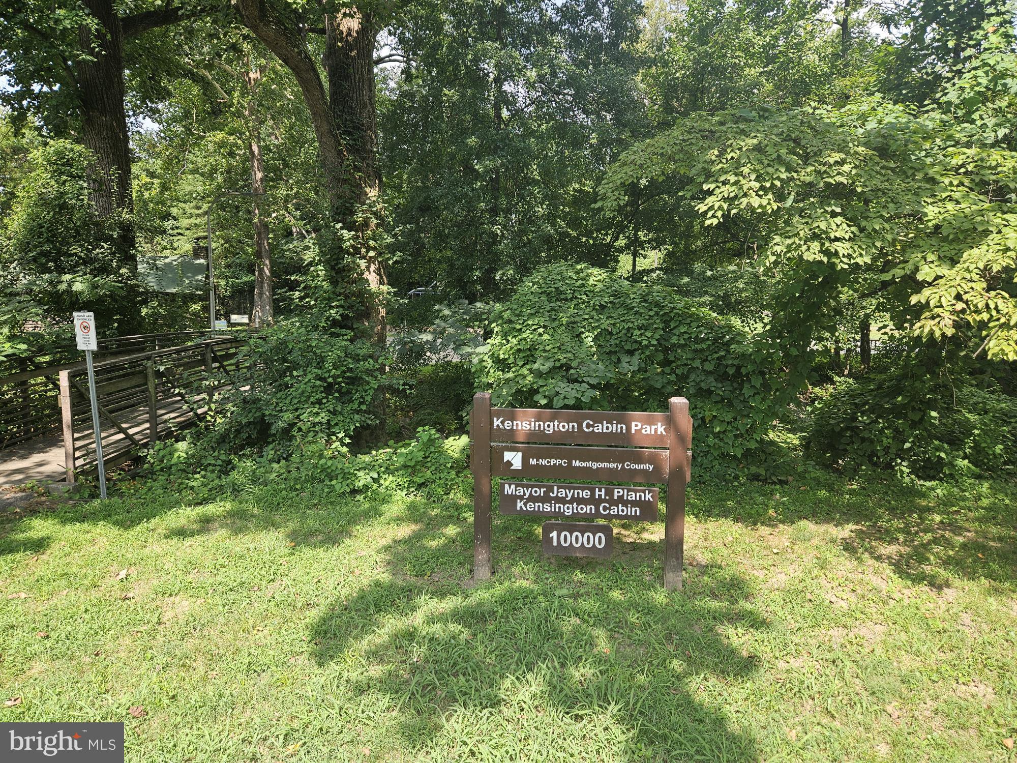 ROCK CREEK PALISADES - Residential