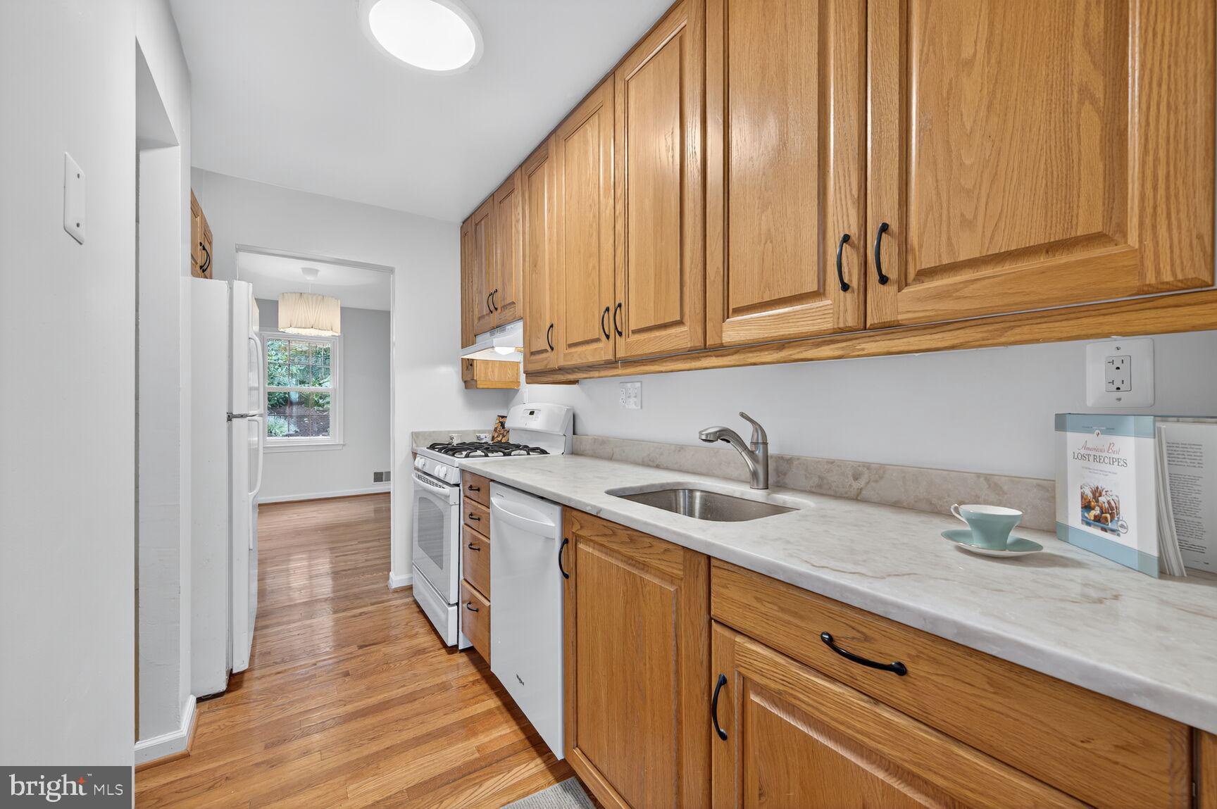 ROCK CREEK PALISADES - Residential