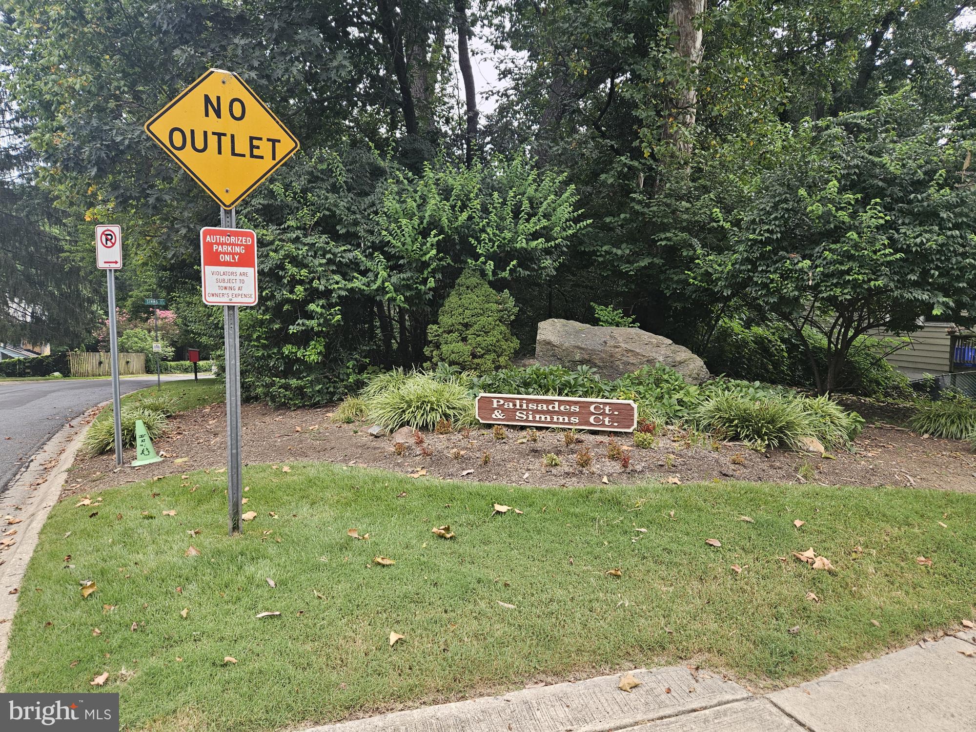 ROCK CREEK PALISADES - Residential