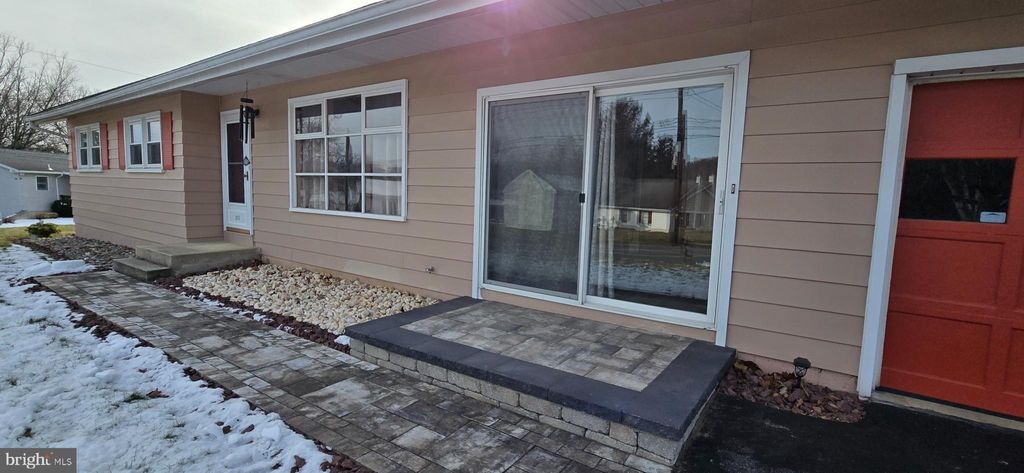 Photo of 315 Long Lane Road, WALNUTPORT, PA 18088 (MLS # PANH2009100)