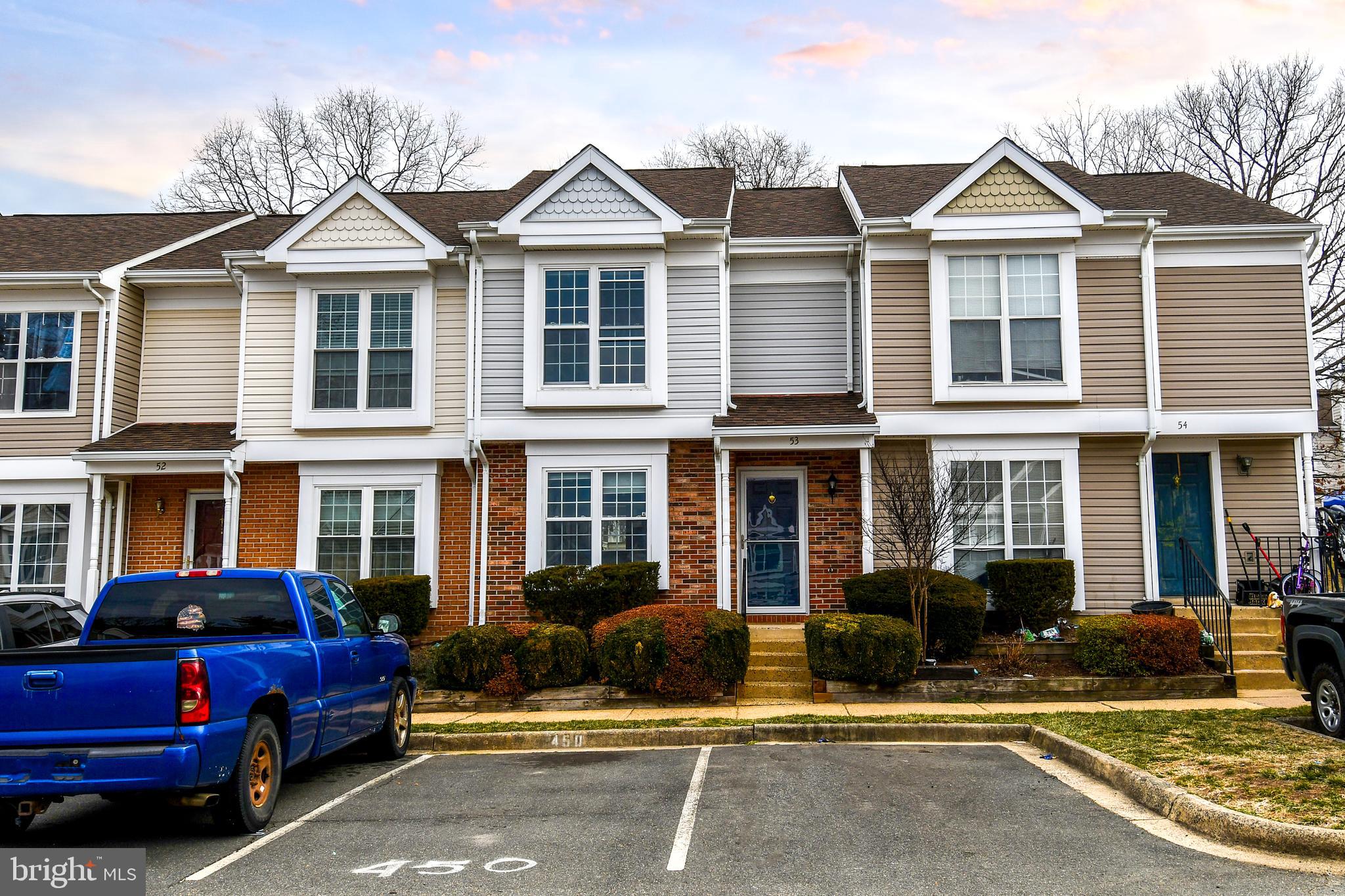 This charming, updated townhome offers two spacious bedrooms with ample closet space and an updated bathroom with modern finishes. The interior has been refreshed with new paint, sleek new floors, and plush new carpets, creating a bright and inviting atmosphere. This home provides a perfect blend of comfort and convenience in a peaceful community. HOA fee is covered by the owner. Don’t miss out on this cozy rental—schedule a tour today!