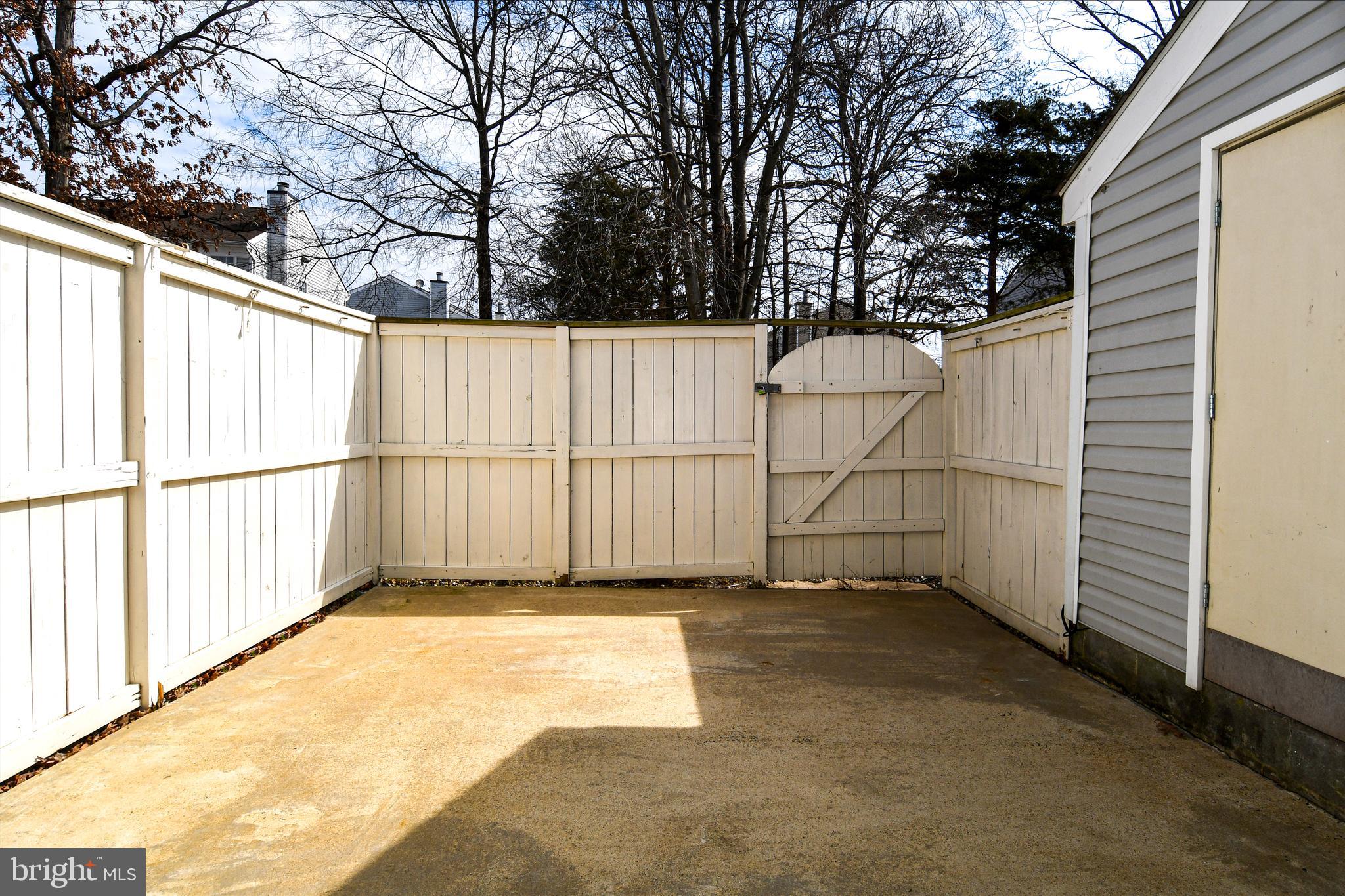 PROVIDENCE VILLAGE - Residential Lease