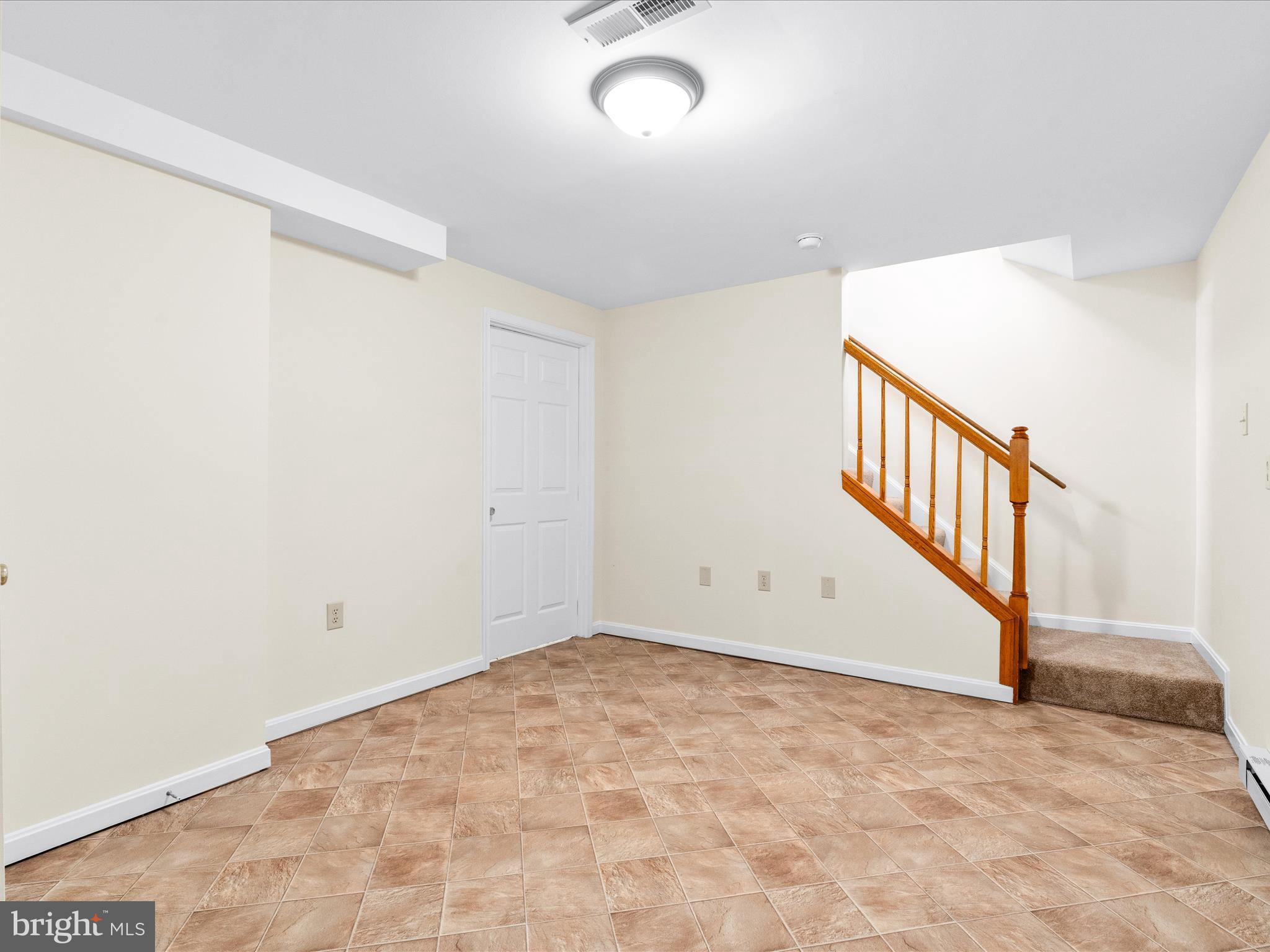 THURMONT WEST - Residential