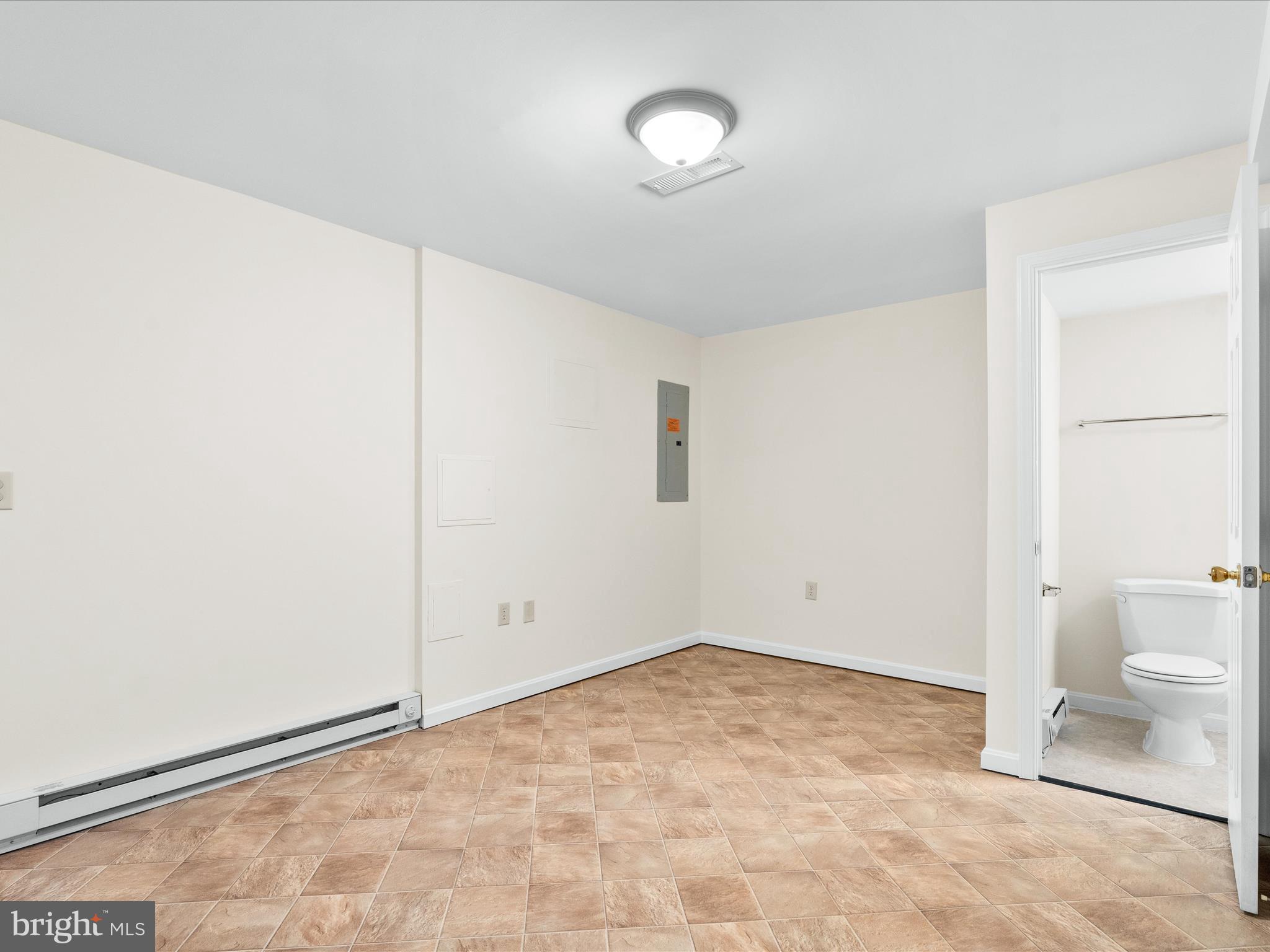 THURMONT WEST - Residential