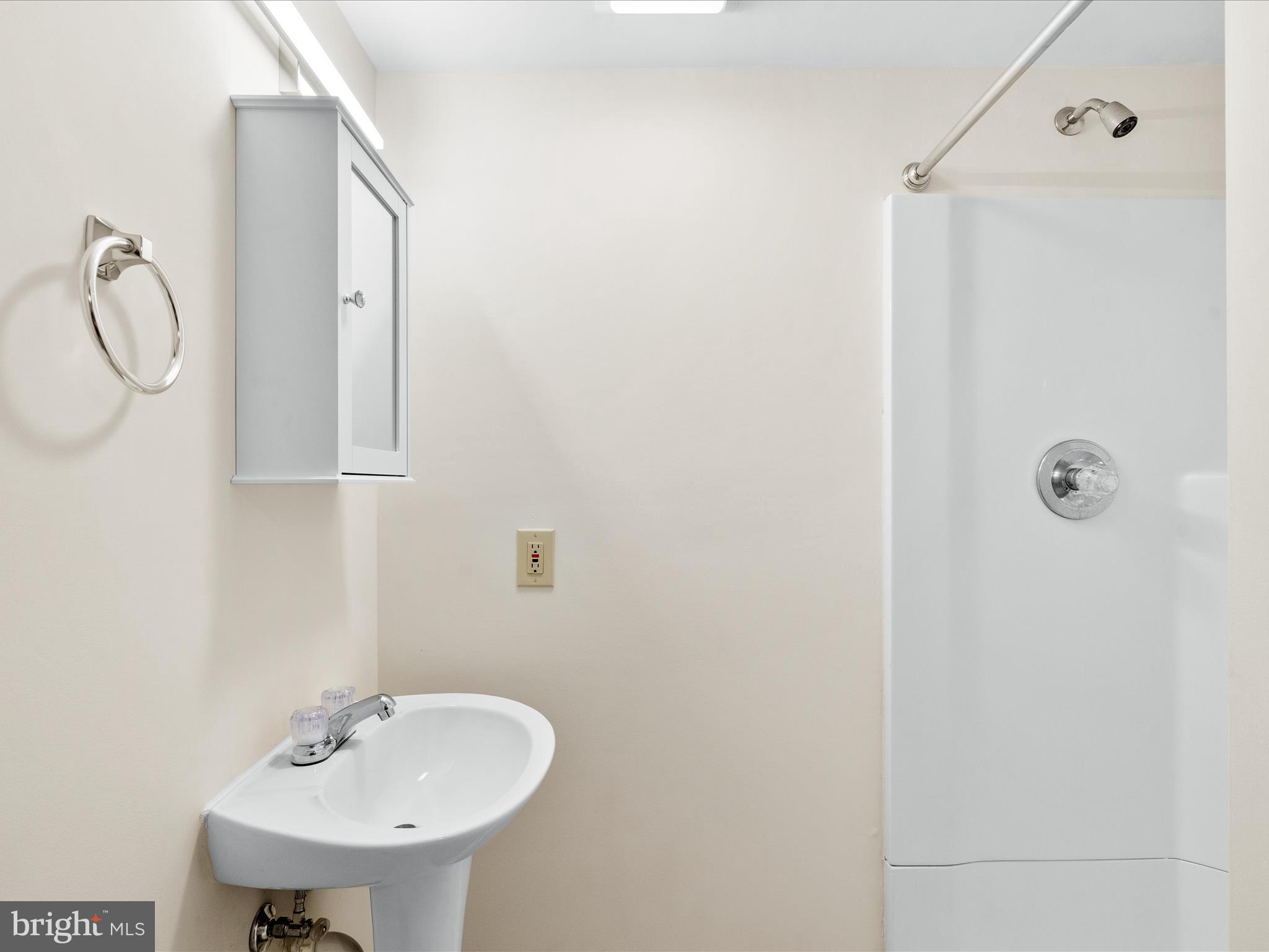 THURMONT WEST - Residential