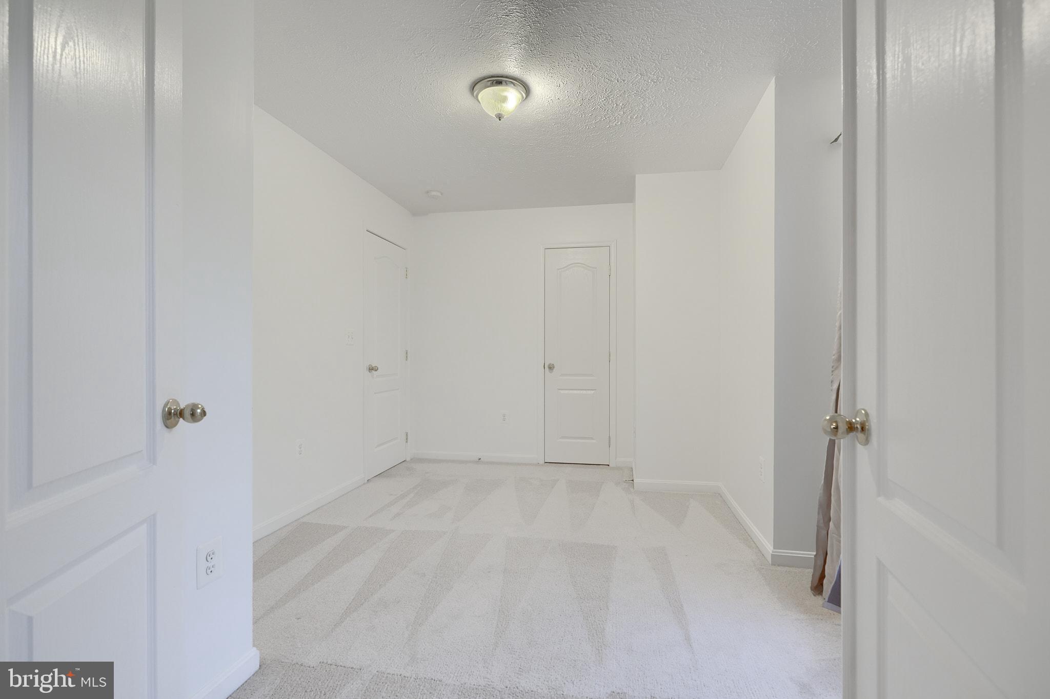 WORTHINGTON - Residential