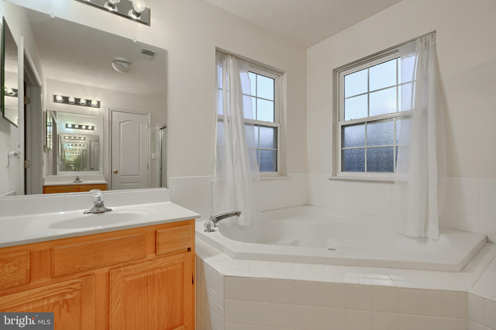 WORTHINGTON - Residential