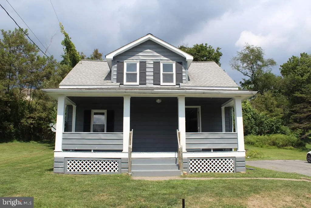 243 Orchard Grove Avenue, Lewistown, PA 17044