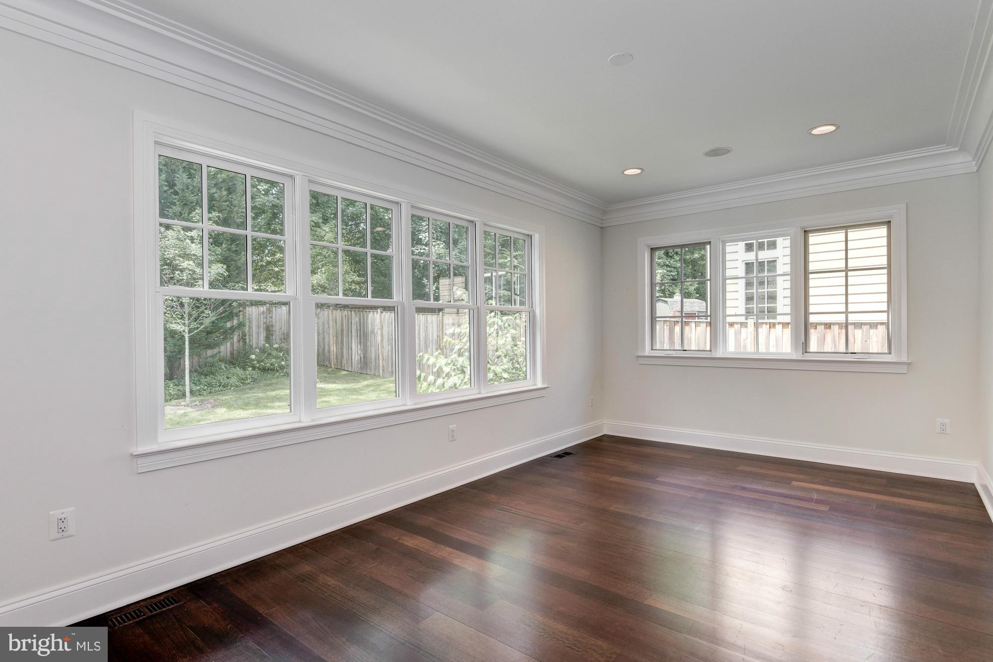 MINOR HILL - Residential