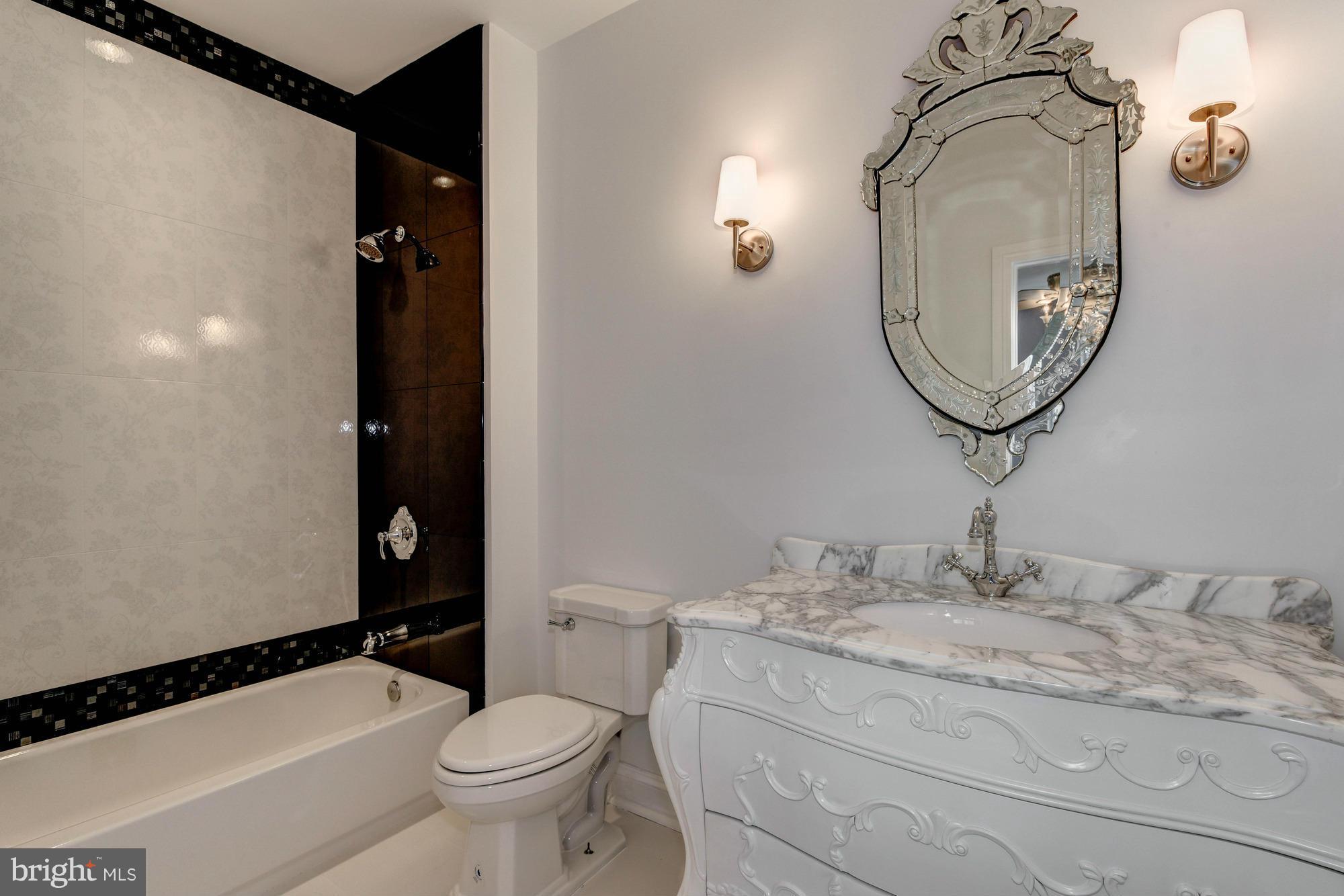 MINOR HILL - Residential