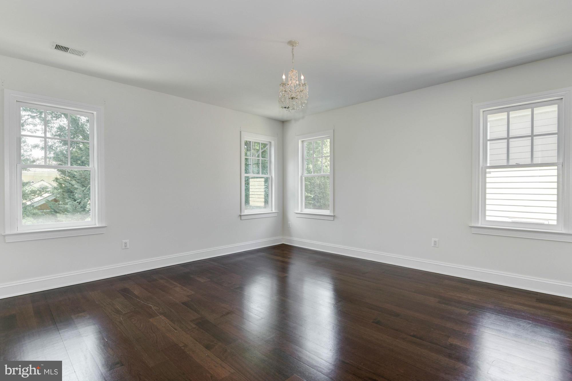 MINOR HILL - Residential