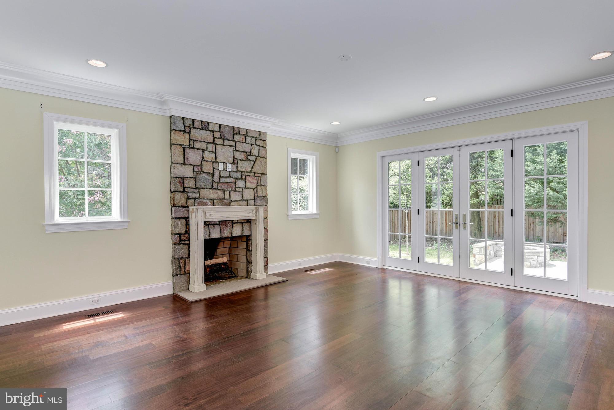 MINOR HILL - Residential