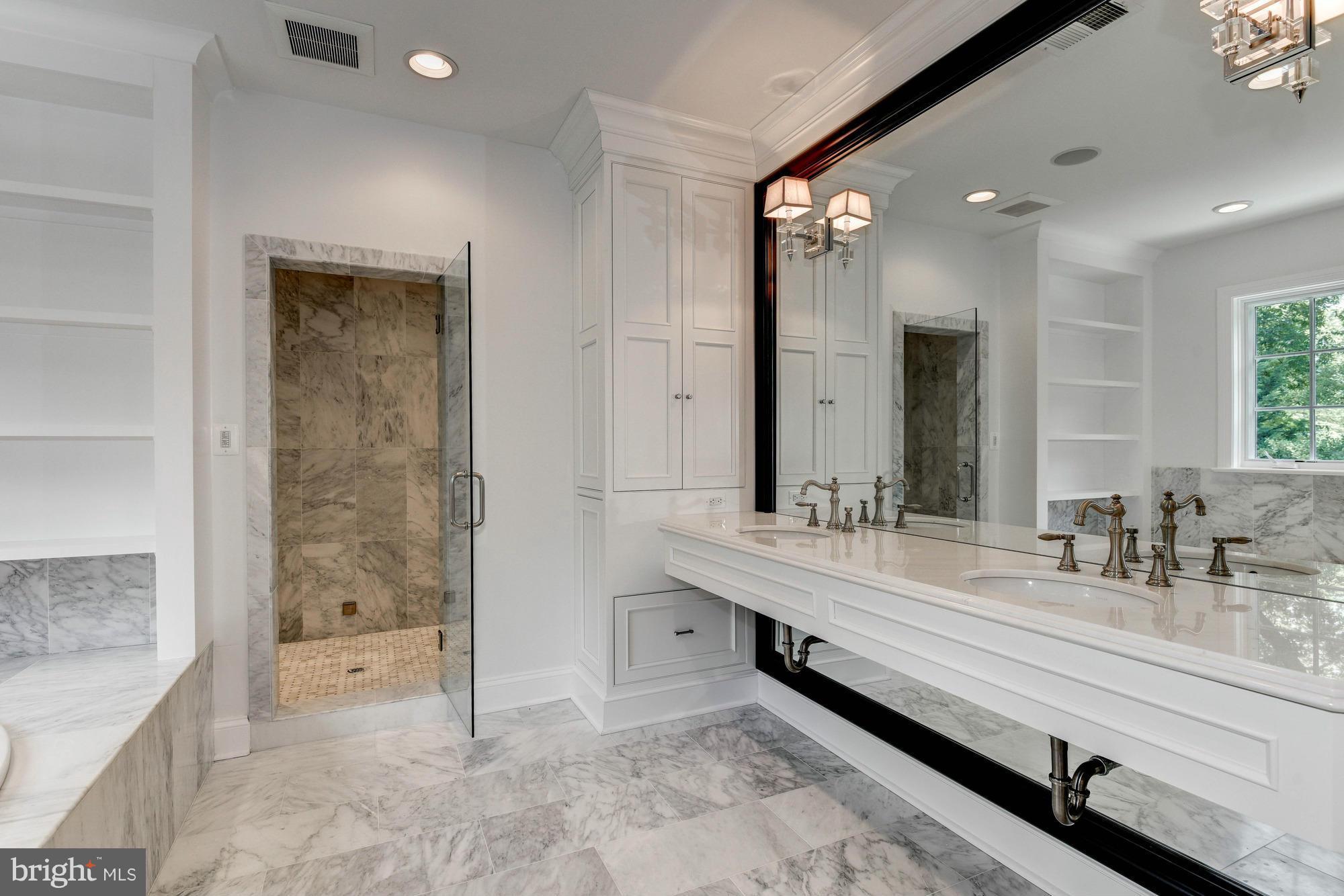 MINOR HILL - Residential